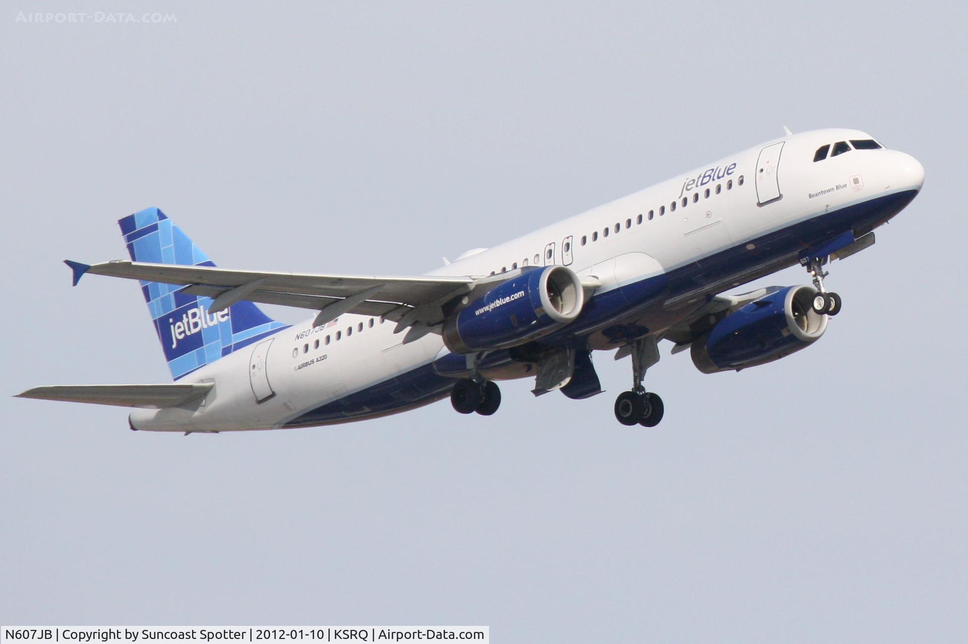 N607JB, 2005 Airbus A320-232 C/N 2386, Jet Blue Flight 346 departs from Runway 14 at Sarasota-Bradenton International Airport enroute to John F Kennedy Airport