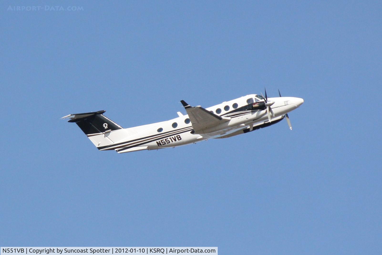 N551VB, Raytheon Aircraft Company B300 C/N FL-503, N551VB departs Runway 14 at Sarasota Bradenton International Airport enroute to Manchester Airport