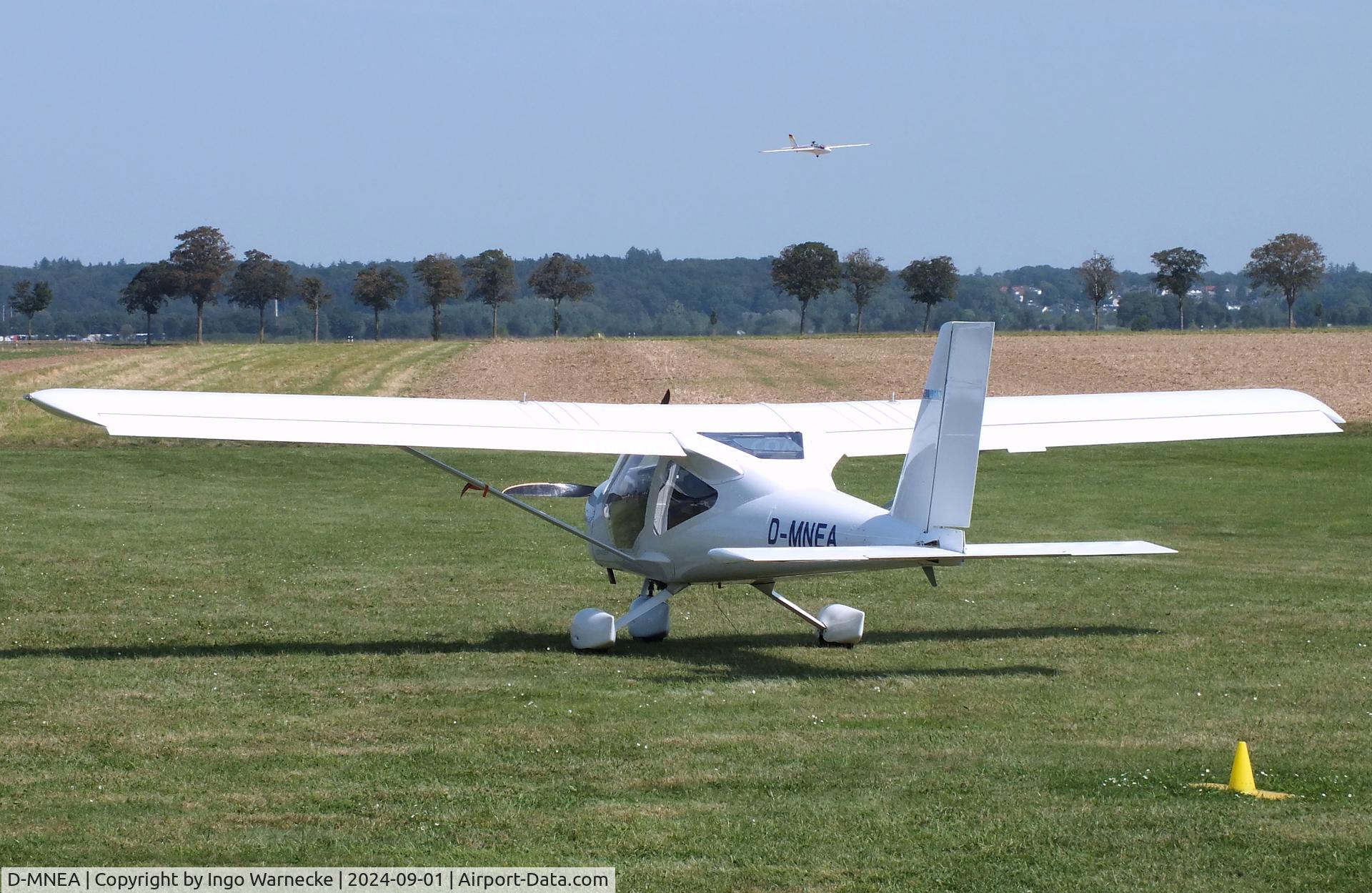 D-MNEA, Aeroprakt A32 Vixxen C/N not found_D-MNEA, Aeroprakt A32 Vixxen at the 2024 Flugplatz-Wiesenfest airfield display at Weilerswist-Müggenhausen ultralight airfield