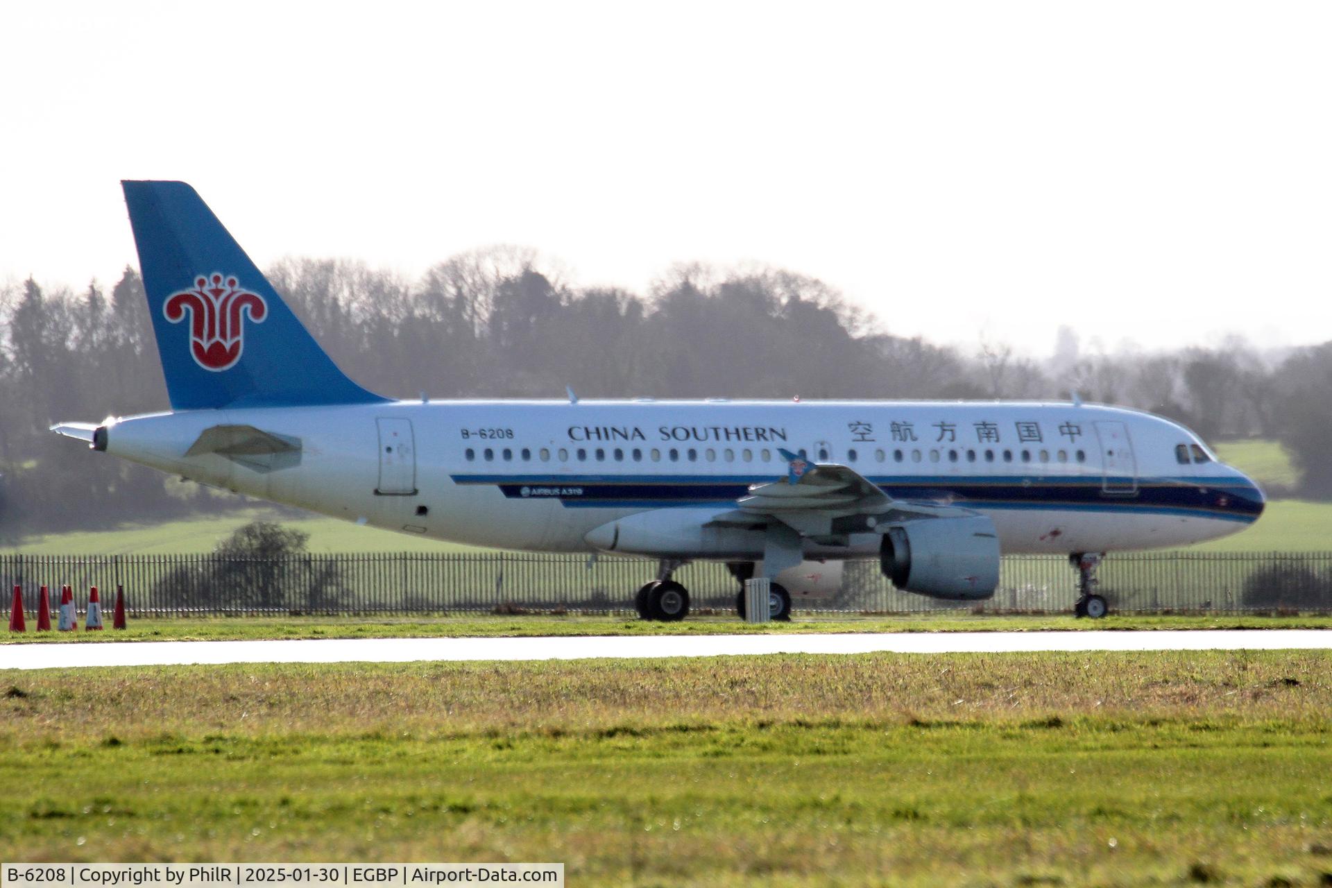 B-6208, 2005 Airbus A319-112 C/N 2555, B-6208 2005 Airbus A319-132 China Southern Kemble