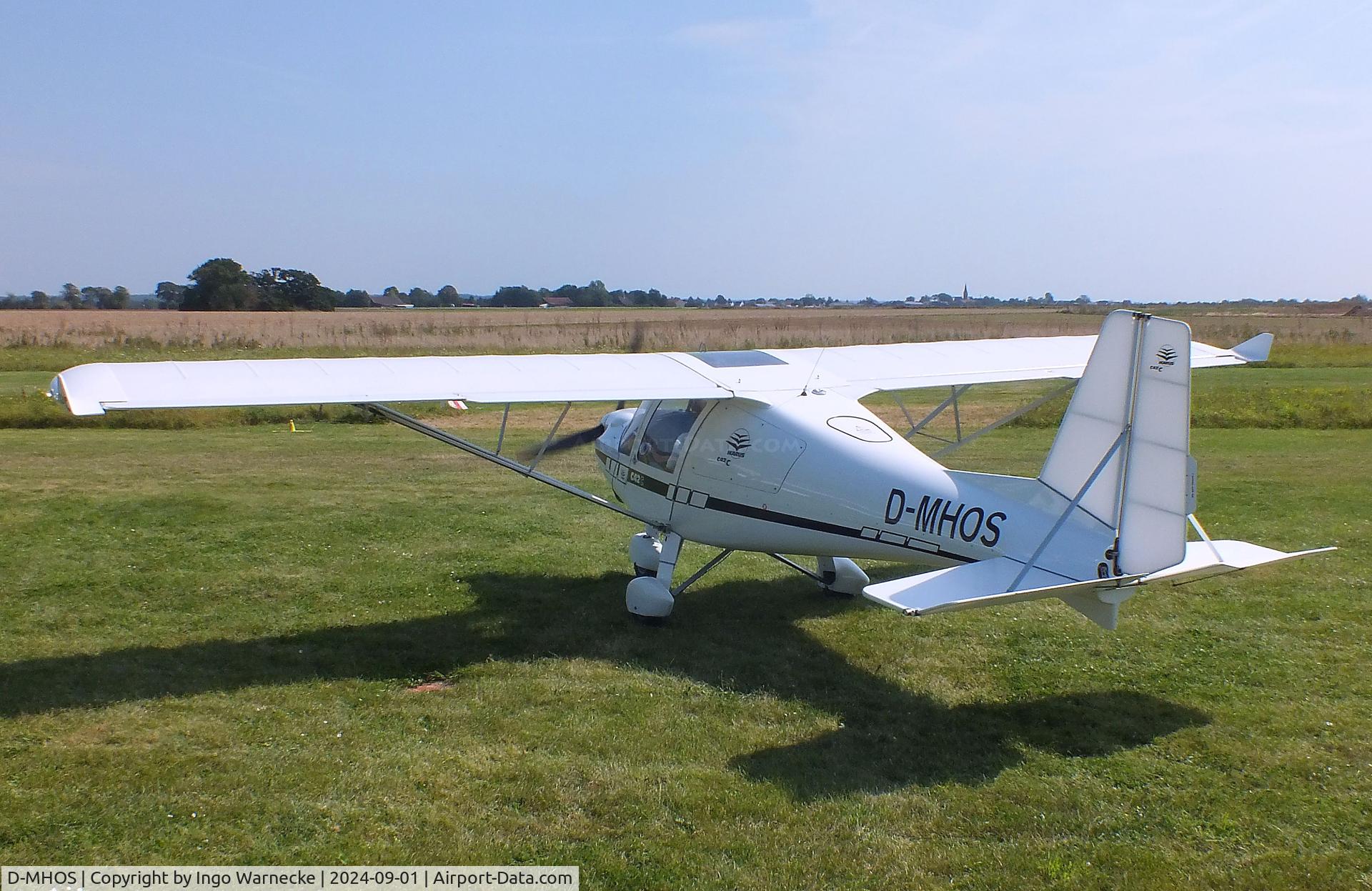 D-MHOS, Comco  Ikarus C42C C/N not found_D-MHOS, Comco Ikarus C42C at the 2024 Flugplatz-Wiesenfest airfield display at Weilerswist-Müggenhausen ultralight airfield