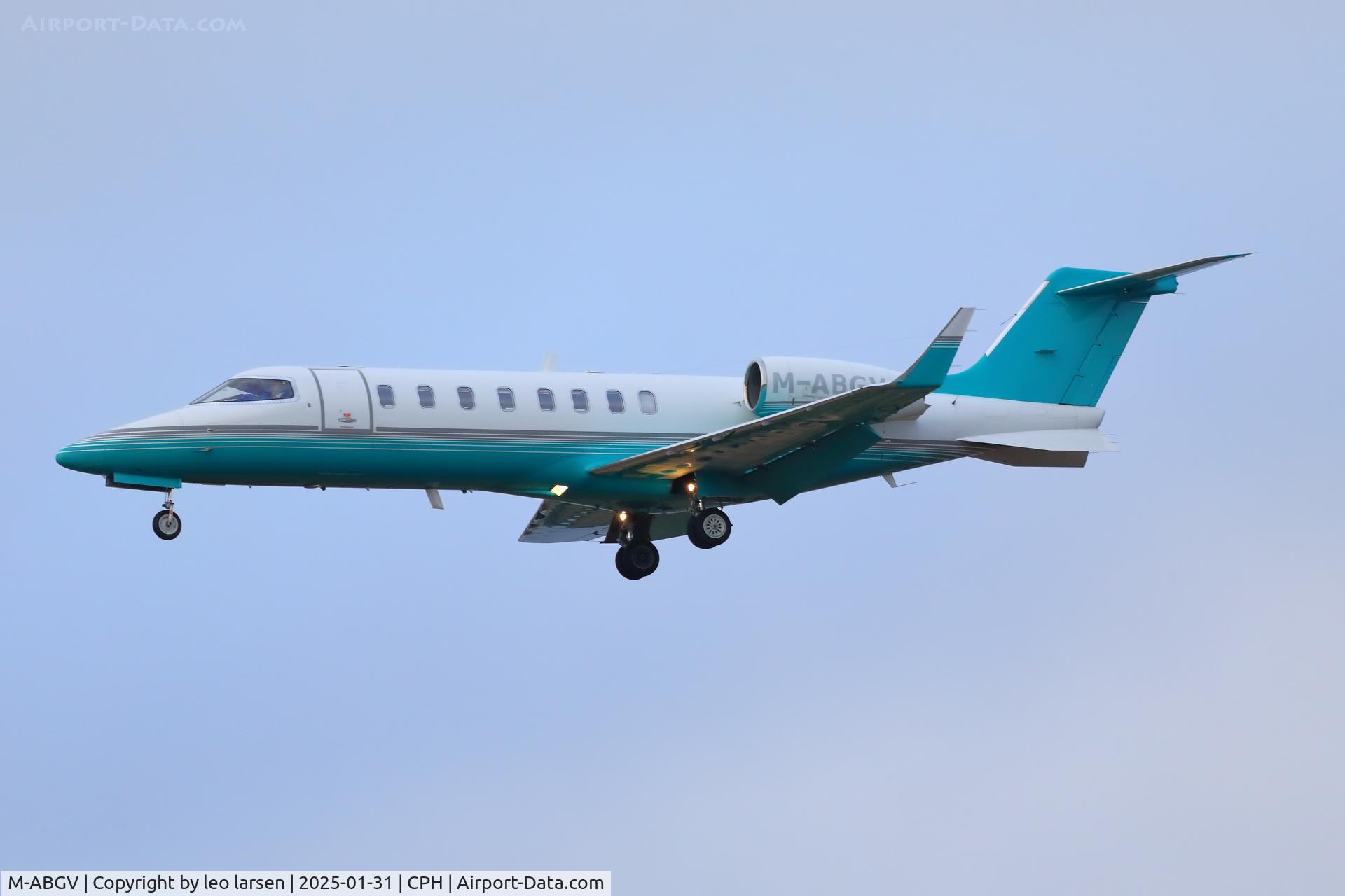 M-ABGV, 2011 Learjet 45 C/N 421, Copenhagen 31.1,2025-