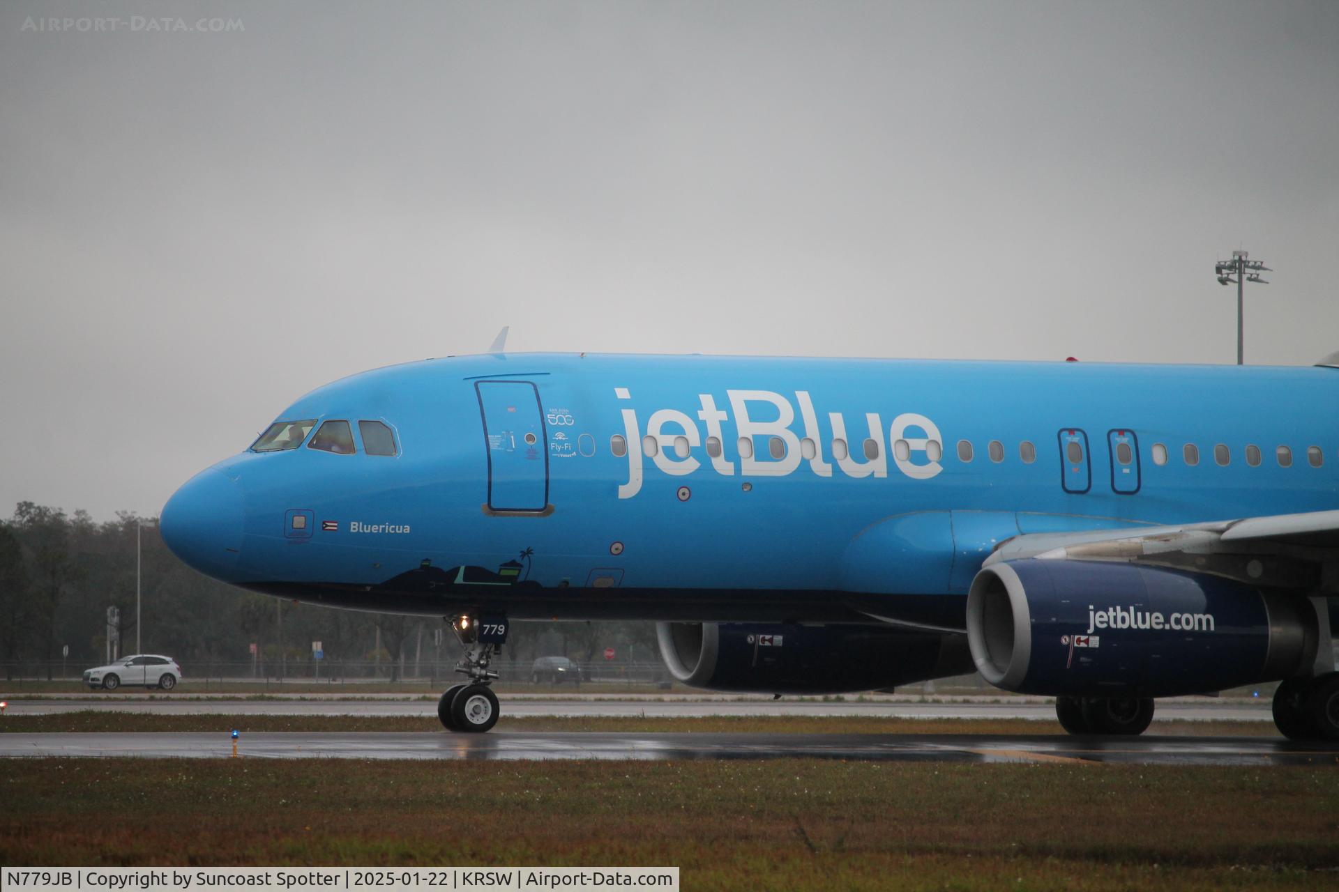 N779JB, 2009 Airbus A320-232 C/N 3811, JetBlue Flight 704 taxis at Southwest Florida International Airport prior to flight to Bradley International Airport