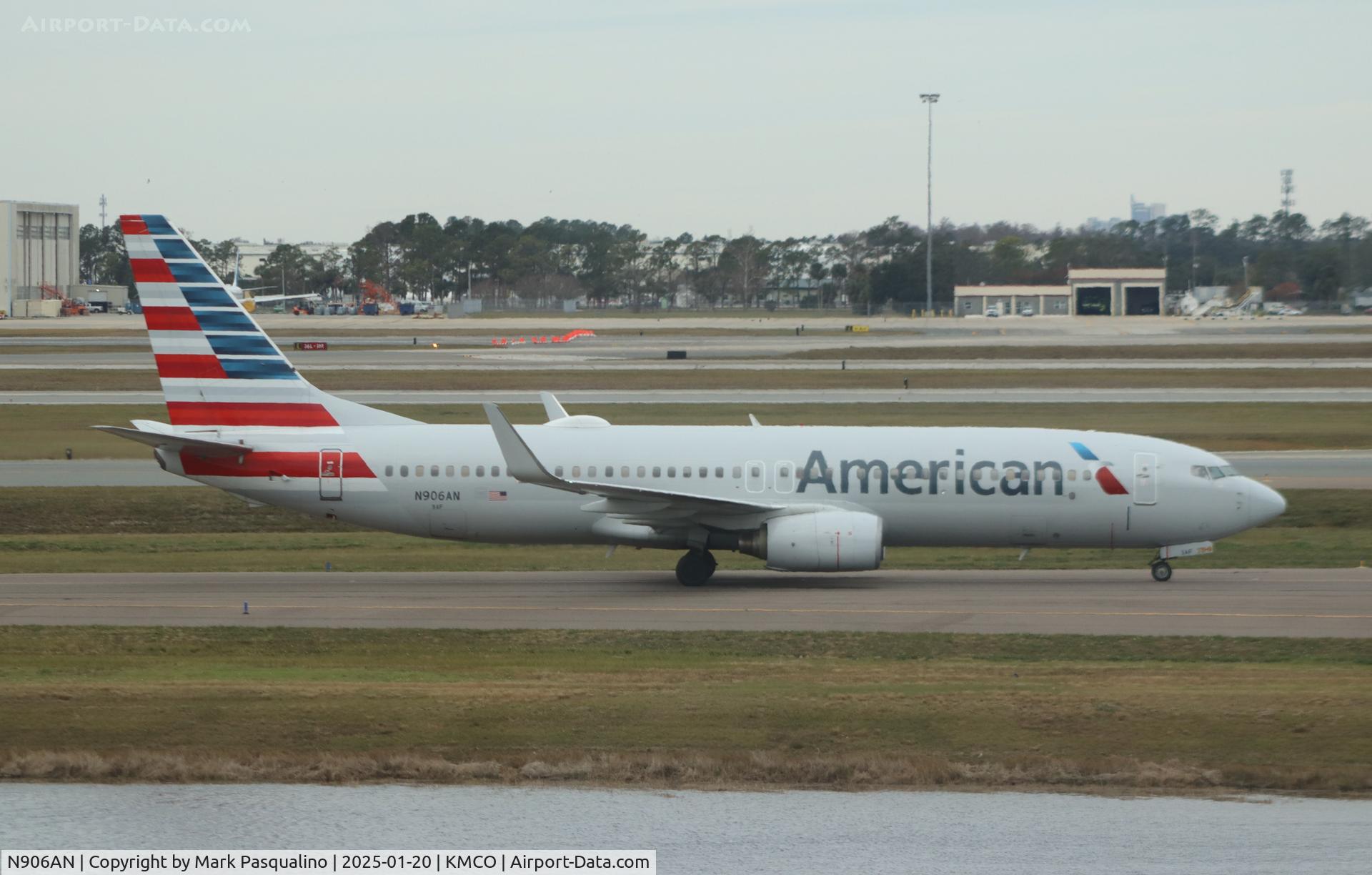 N906AN, 1999 Boeing 737-823 C/N 29508, Boeing 737-823