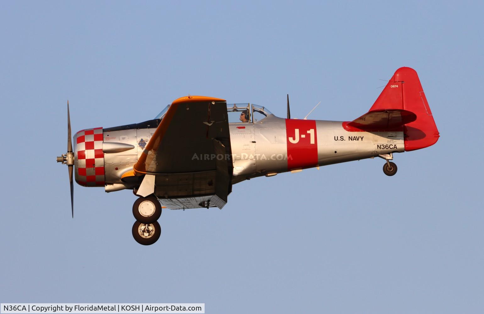 N36CA, North American AT-6D Texan C/N 88-10677, T-6 zx