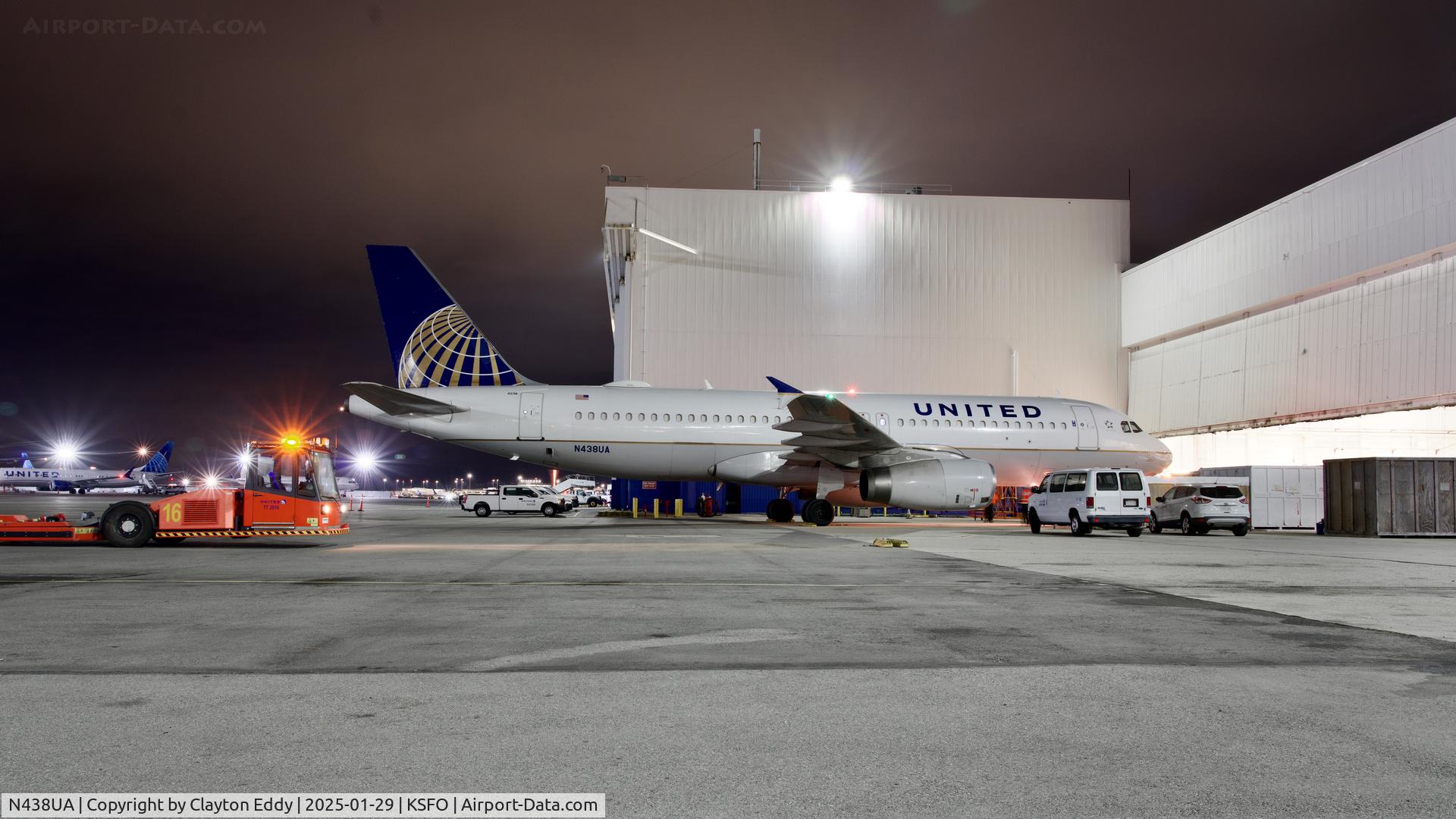 N438UA, 1997 Airbus A320-232 C/N 678, SFO 2025