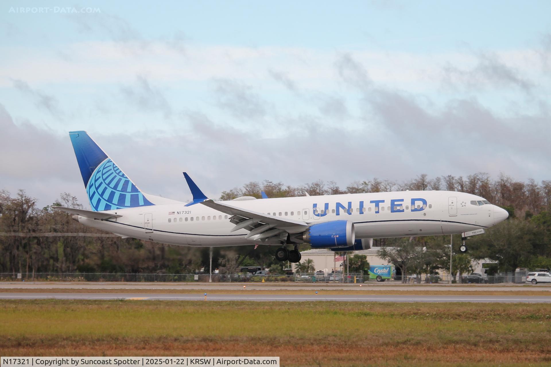 N17321, 2023 Boeing 737-8 MAX C/N 67577, United Flight 2337 arrives on Runway 6 at Southwest Florida International Airport following flight from Newark-Liberty International Airport