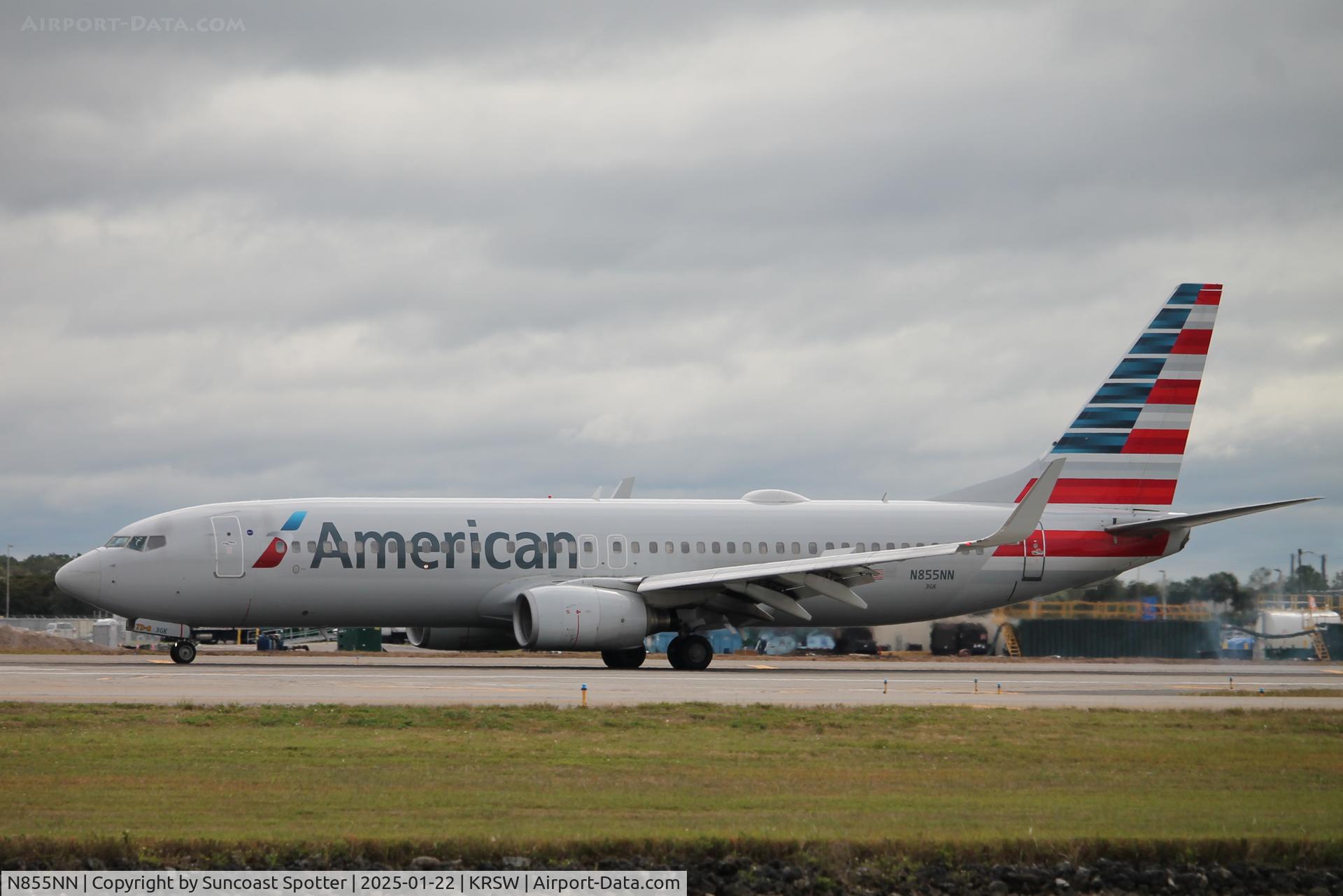 N855NN, 2010 Boeing 737-823 C/N 40582, American Flight 1453 arrives on Runway 6 at Southwest Florida International Airport following flight from Chicago-O’Hare International Airport