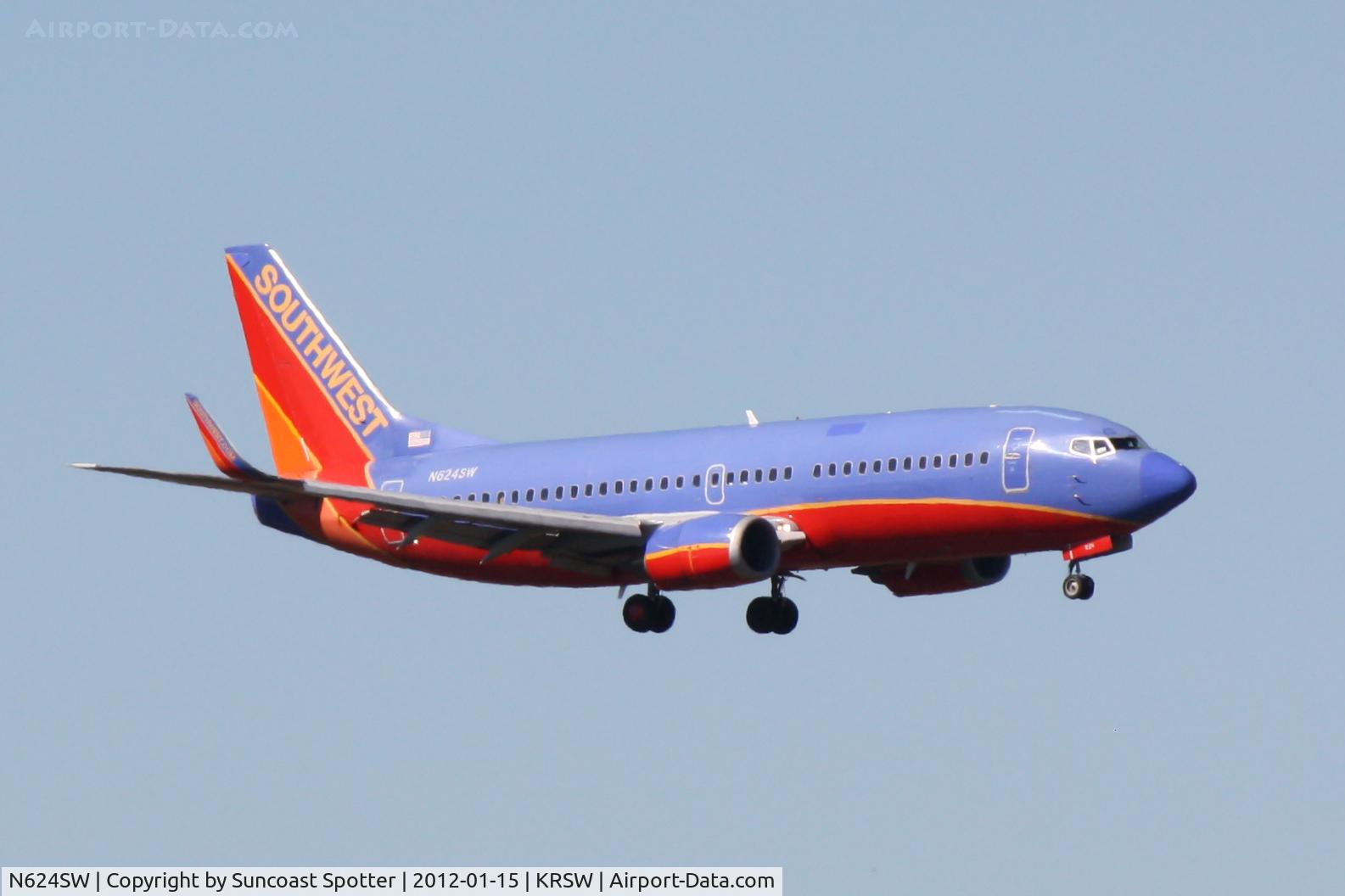 N624SW, 1996 Boeing 737-3H4 C/N 27934, Southwest Flight 164 on approach to Runway 6 at Southwest Florida International Airport following a flight from Philadelphia International Airport