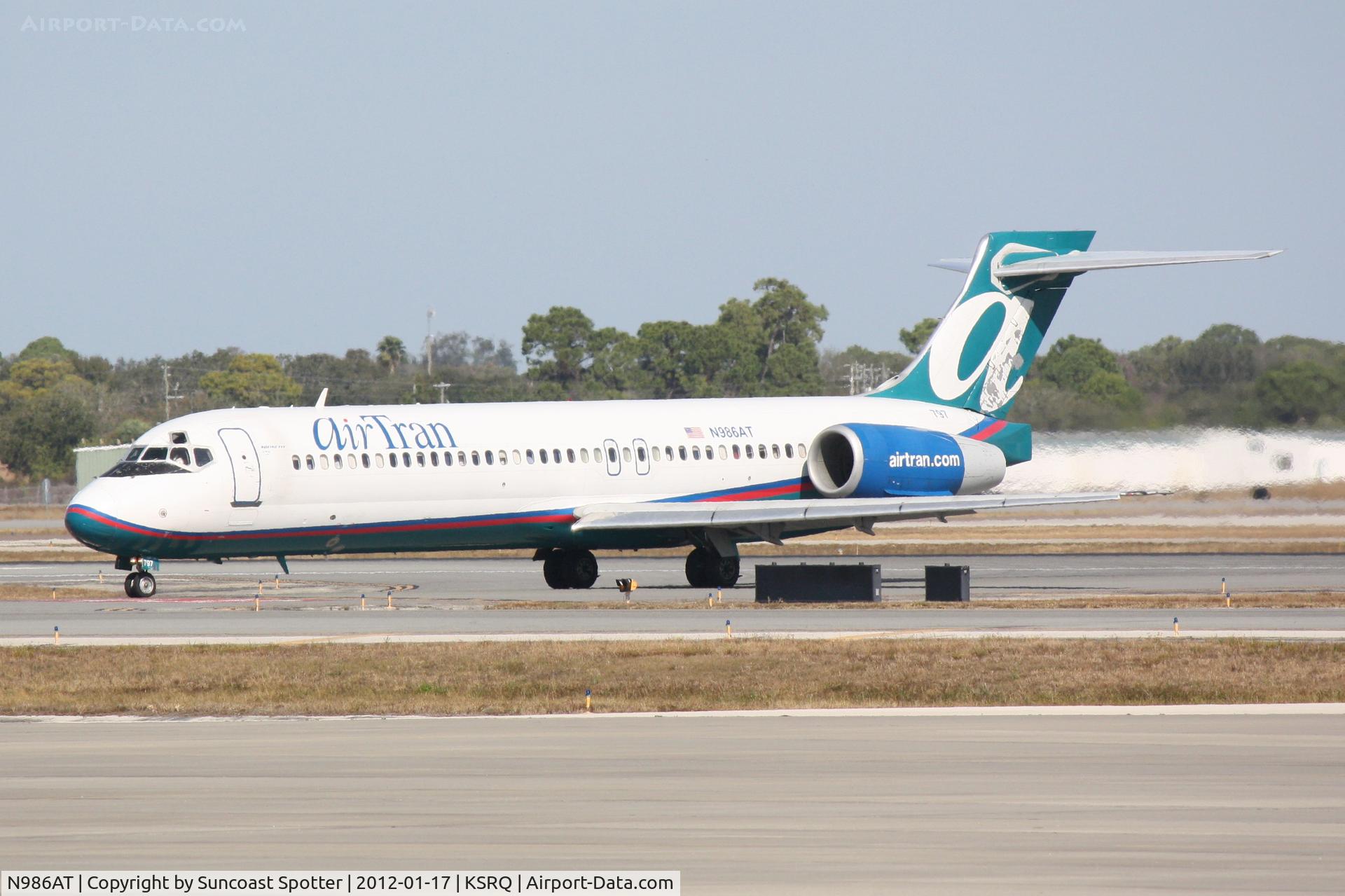 N986AT, 2001 Boeing 717-200 C/N 55089, AirTran Flight 696 arrives at Sarasota-Bradenton International Airport following a flight from Hartsfield-Jackson Atlanta International Airport
