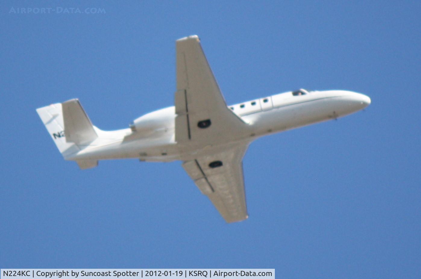 N224KC, Cessna S550 Citation IIS C/N S550-0104, N224KC departs Runway 14 at Sarasota-Bradenton International Airport enroute to Tampa International Airport