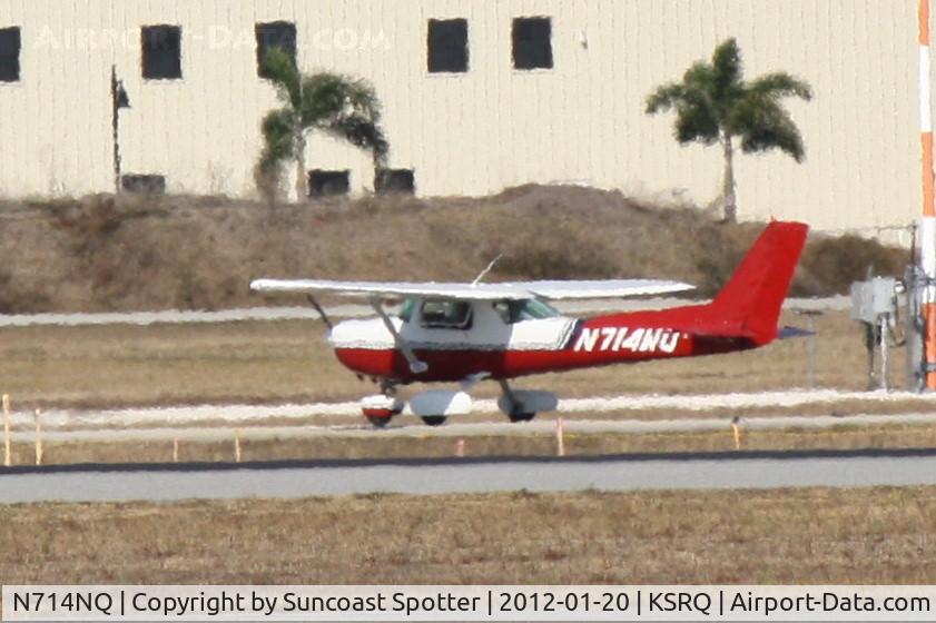 N714NQ, 1977 Cessna 150M C/N 15079307, N714NQ taxis for departure from Sarasota-Bradenton International Airport