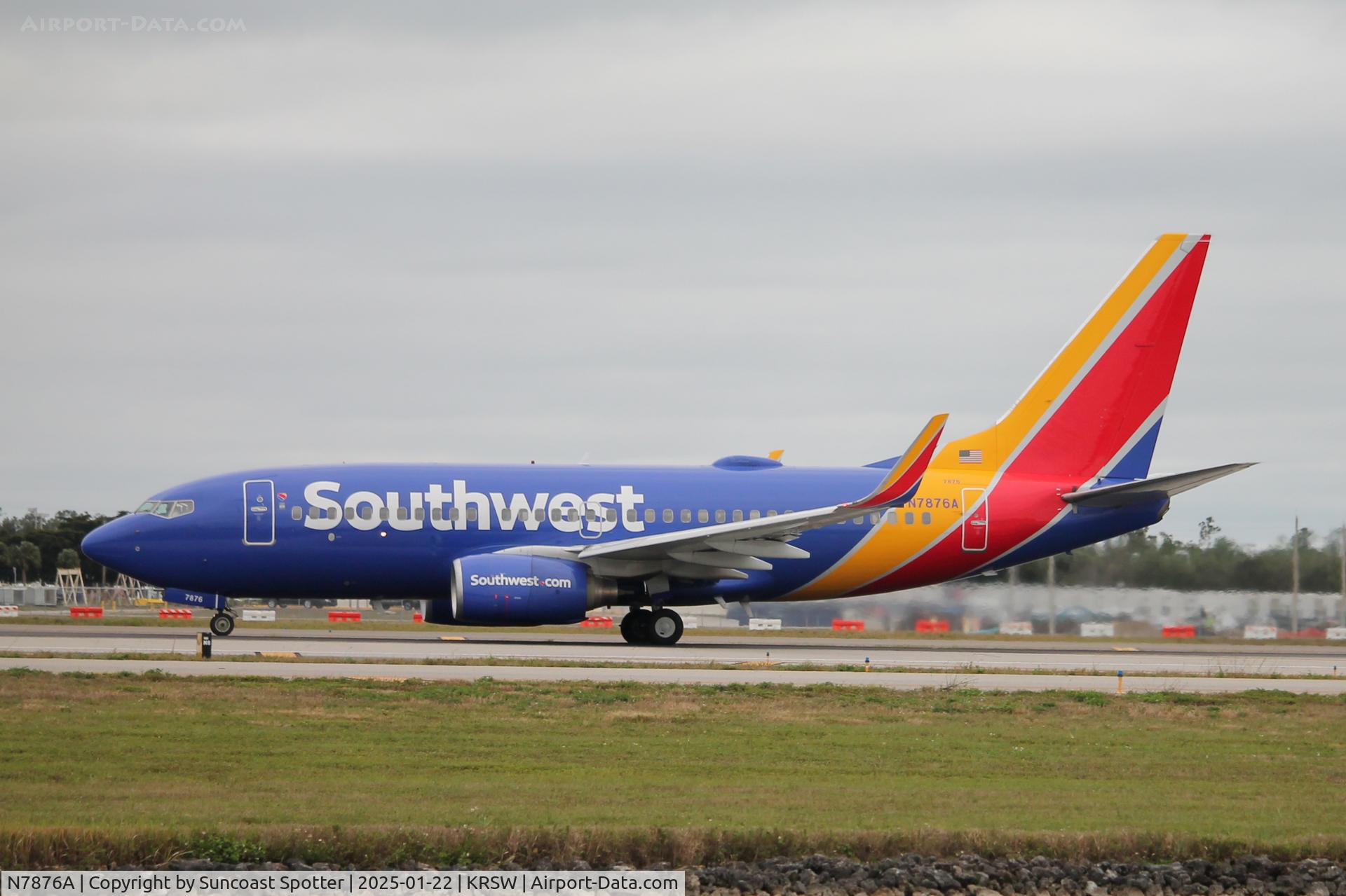 N7876A, 2004 Boeing 737-7Q8 C/N 29355, Southwest Flight 3212 departs Runway 6 at Southwest Florida International Airport enroute to Chicago-Midway International Airport