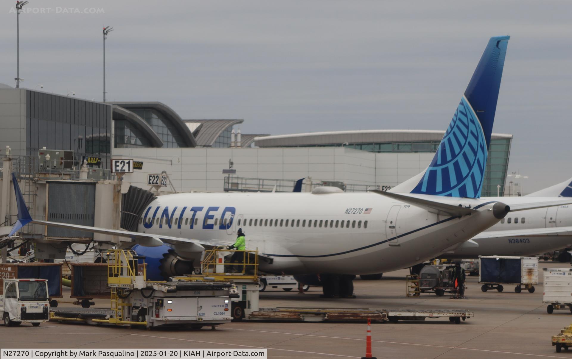N27270, 2022 Boeing 737-8 MAX C/N 67525, Boeing 737-8 MAX