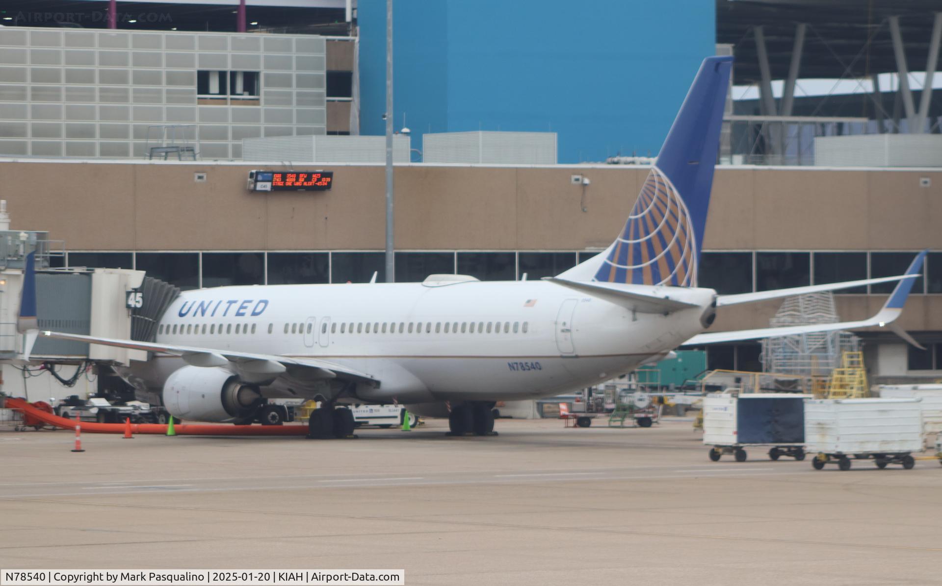 N78540, 2017 Boeing 737-800 C/N 63646, Boeing 737-824