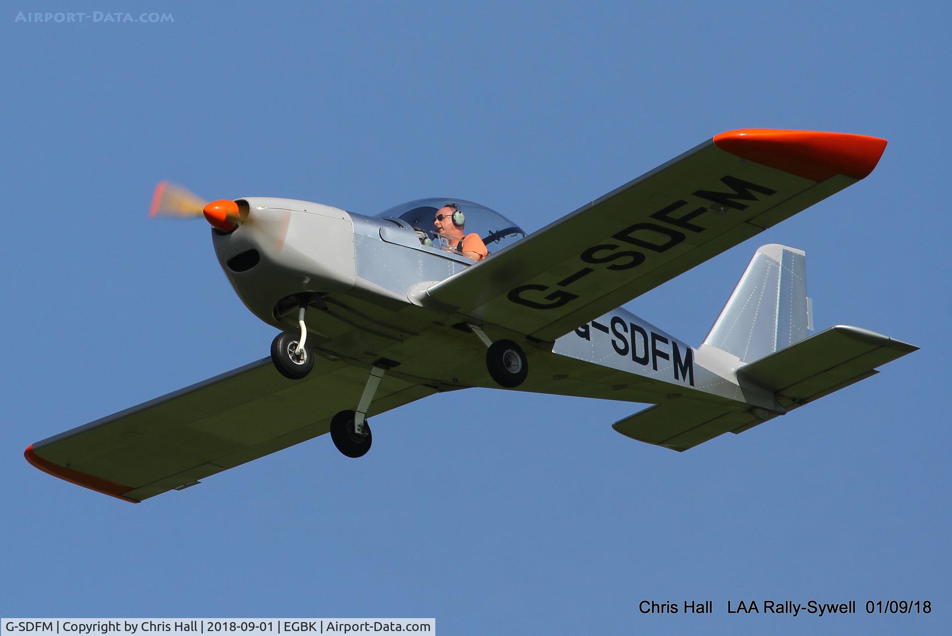 G-SDFM, 2002 Aerotechnik EV-97 Eurostar C/N PFA 315-13884, 2018 LAA Rally, Sywell