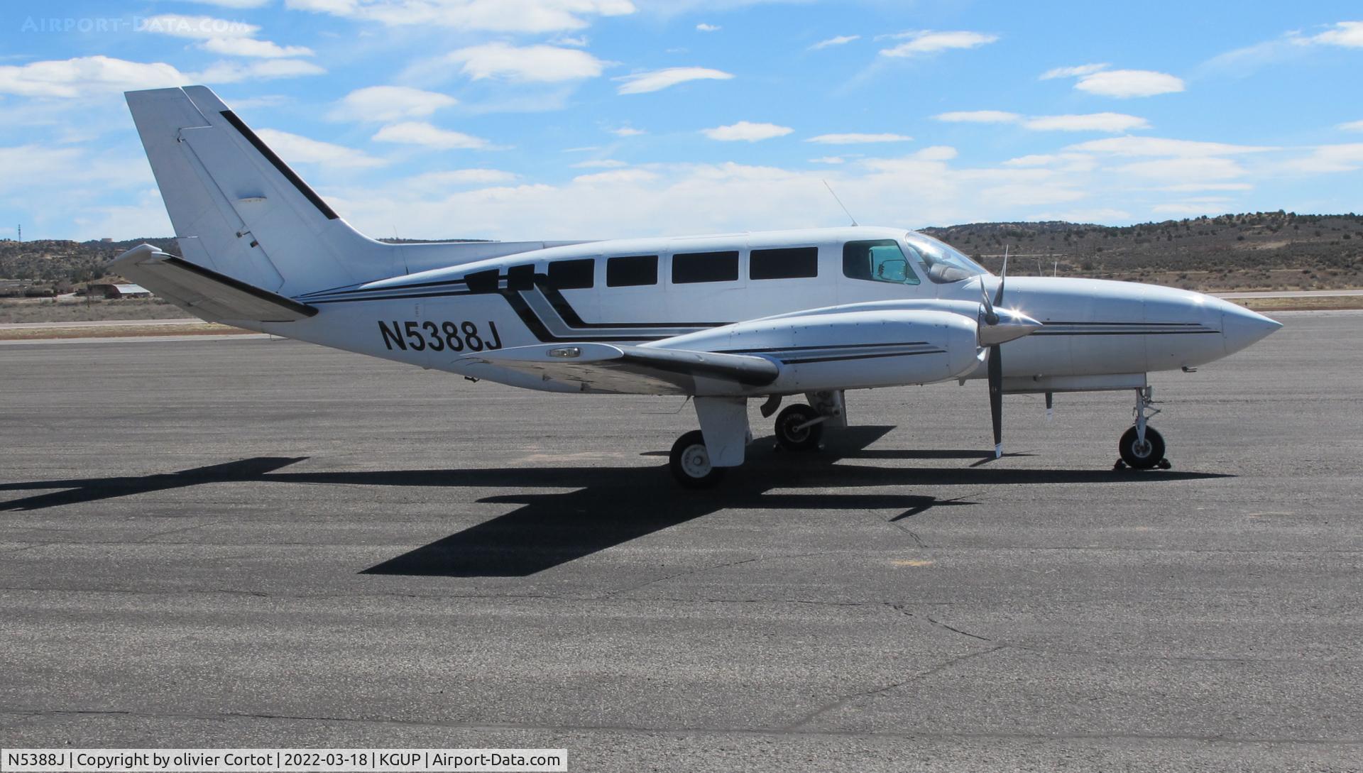 N5388J, 1980 Cessna 404 Titan C/N 404-0666, march 2022