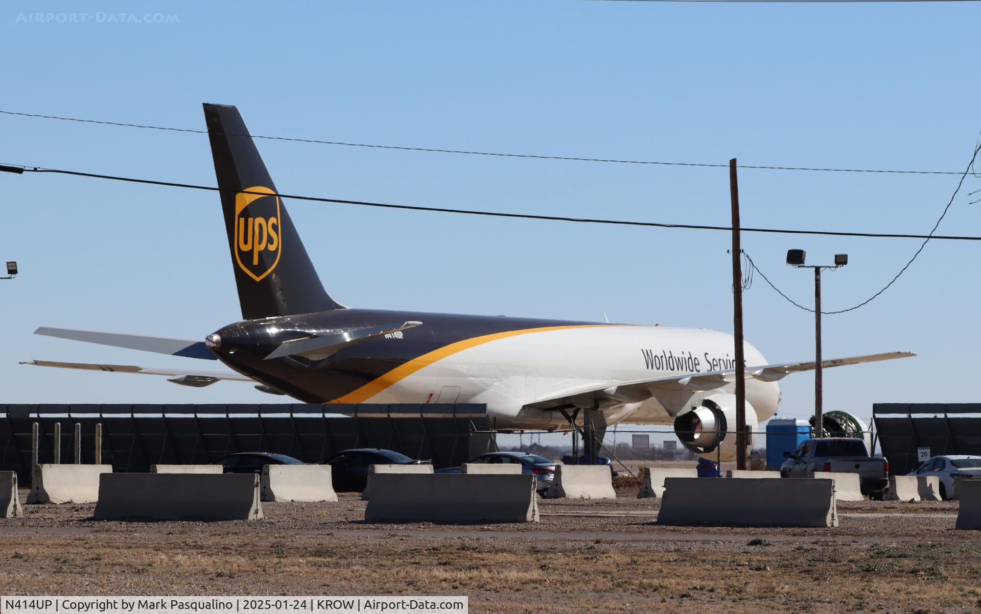 N414UP, 1988 Boeing 757-24APF C/N 23854, Boeing 757-24AF