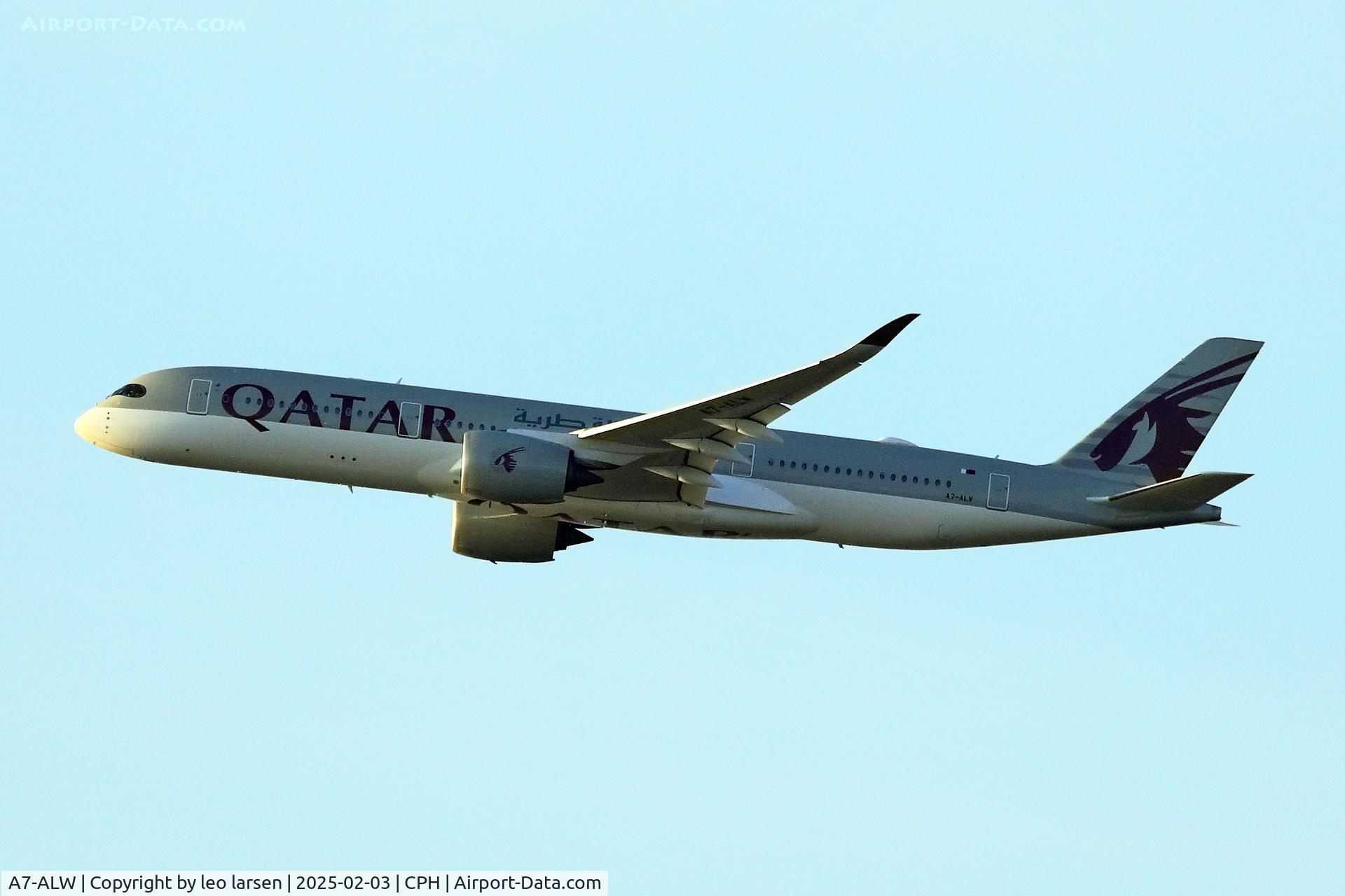 A7-ALW, 2017 Airbus A350-941 C/N 114, Copenhagen 3.2.2025