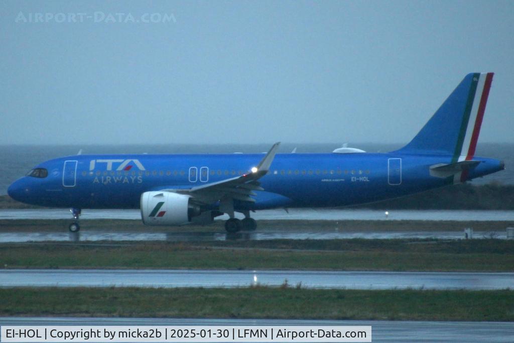 EI-HOL, Airbus 320-272N C/N 12022, Taxiing