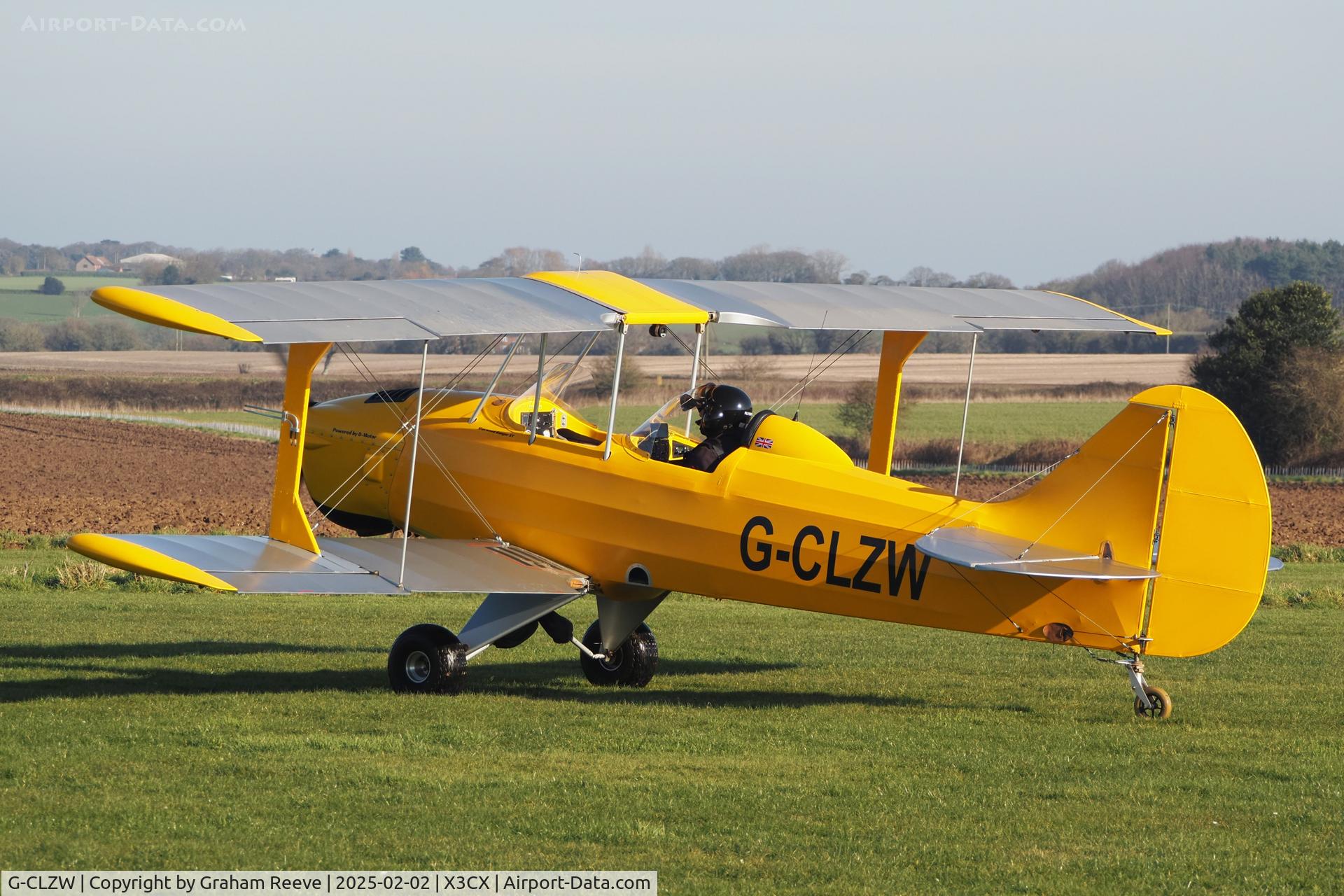 G-CLZW, 2021 TLAC Sherwood Ranger ST C/N TLAC-1-005, Departing from Northrepps.
