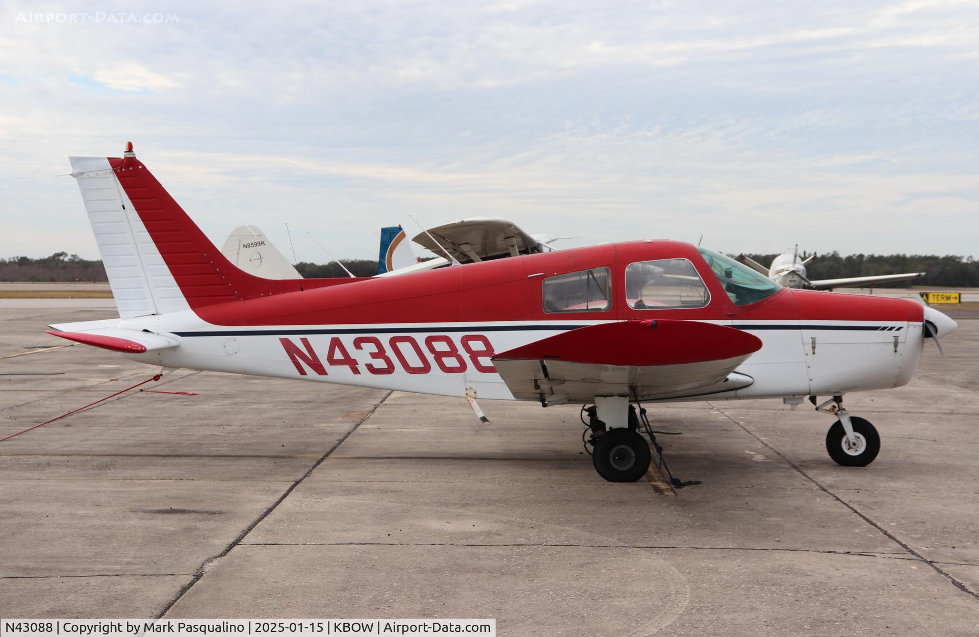 N43088, 1974 Piper PA-28-140 C/N 28-7425333, Piper PA-28-140