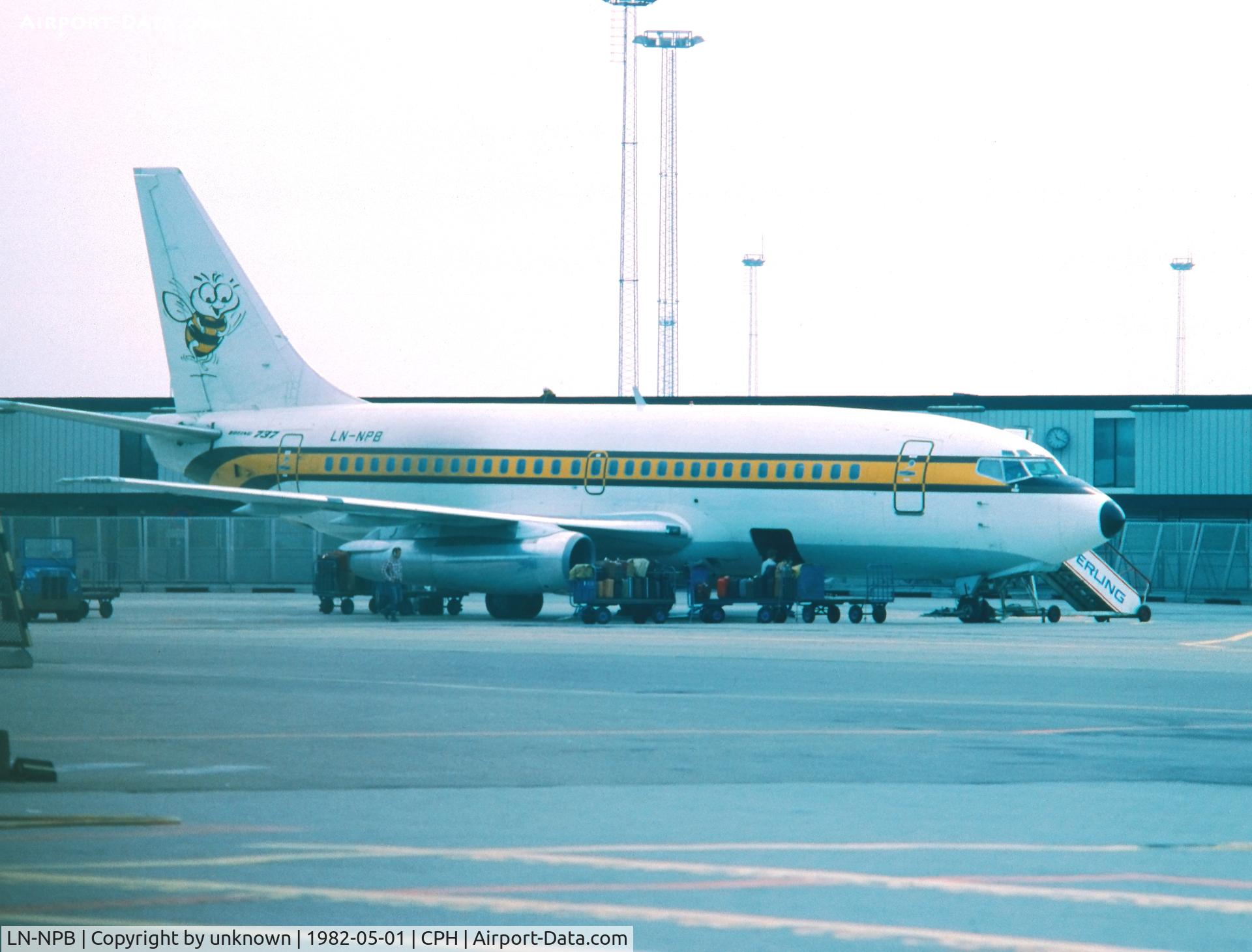 LN-NPB, 1979 Boeing 737-2R4C C/N 21763, Copenhagen 5.1982