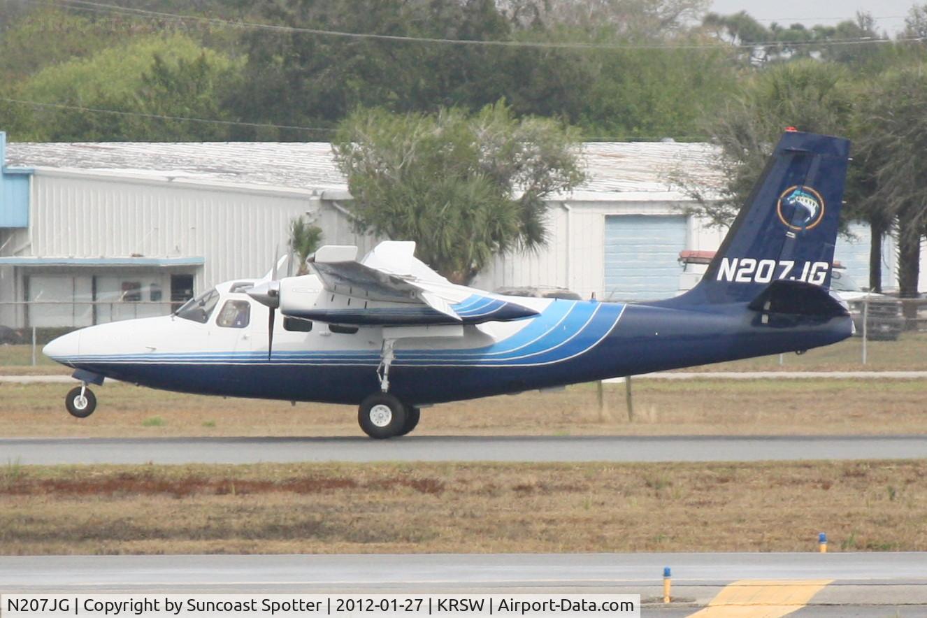 N207JG, 1972 Aero Commander 500 S C/N 3128, Marlin Flight 500 arrives on Runway 32 at Sarasota-Bradenton International Airport following a flight from Page Field Airport