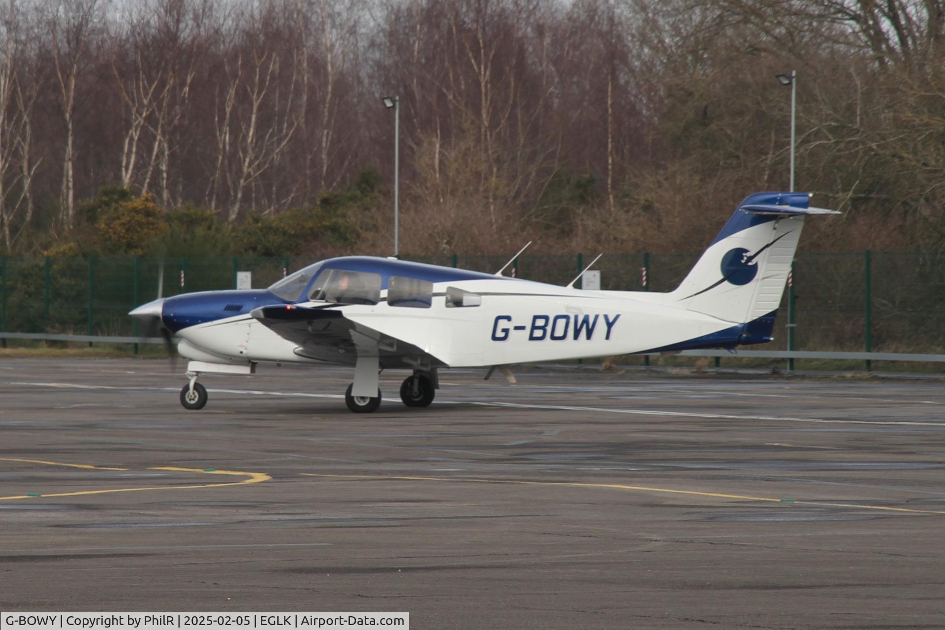 G-BOWY, 1981 Piper PA-28RT-201T Turbo Arrow IV Arrow IV C/N 28R-8131114, G-BOWY 1981Piper PA-28RT-201T Turbo Cherokee Arrow lV Blackbushe