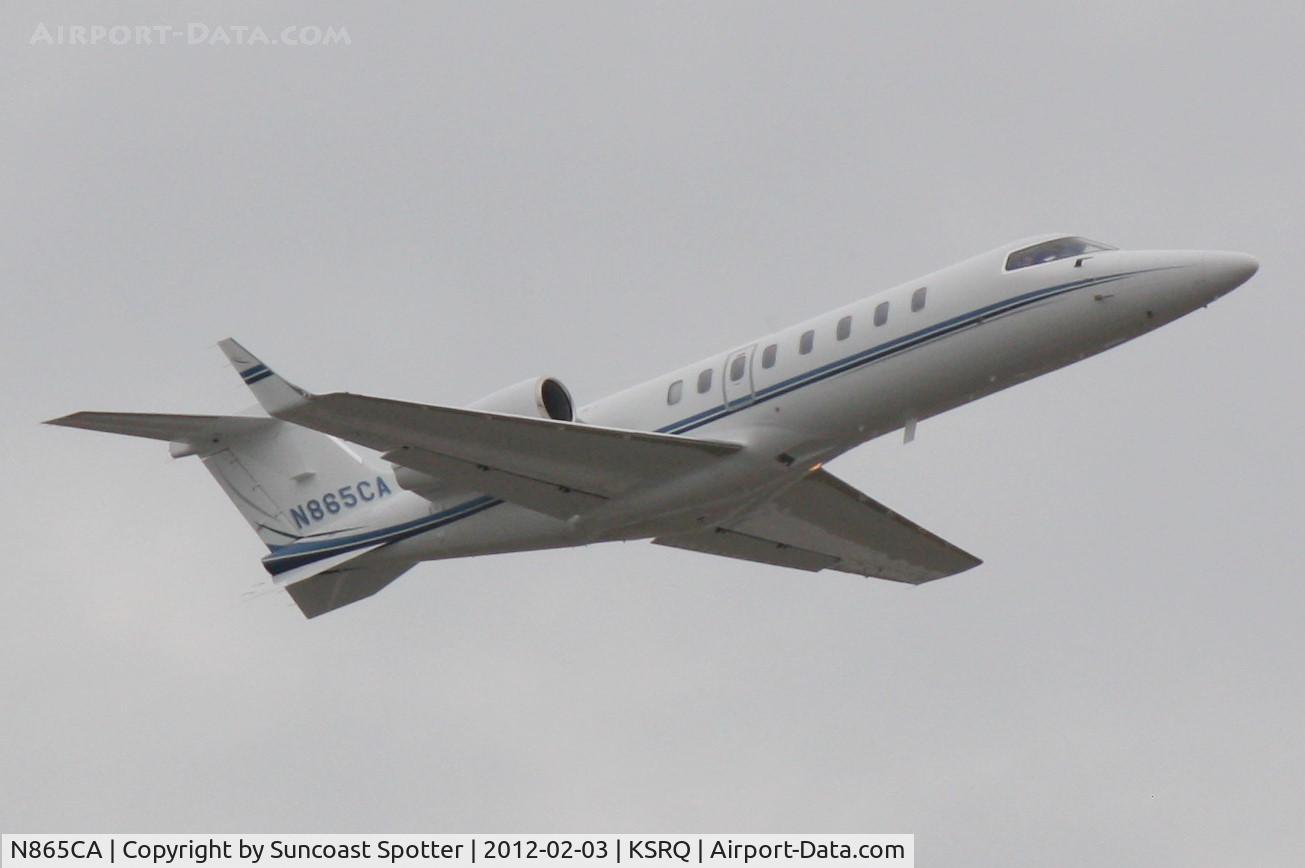 N865CA, 2001 Learjet 45 C/N 45-193, N865CA departs Runway 14 at Sarasota-Bradenton International Airport