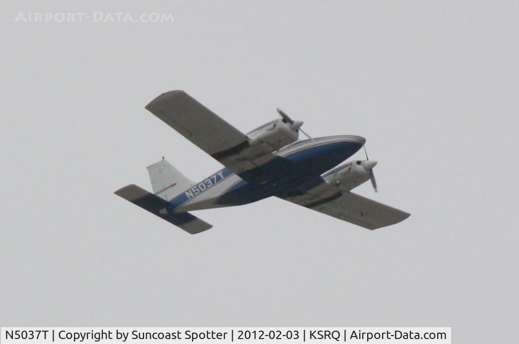 N5037T, 1972 Piper PA-34-200 C/N 34-7250205, N5037T departs Runway 14 at Sarasota-Bradenton International Airport