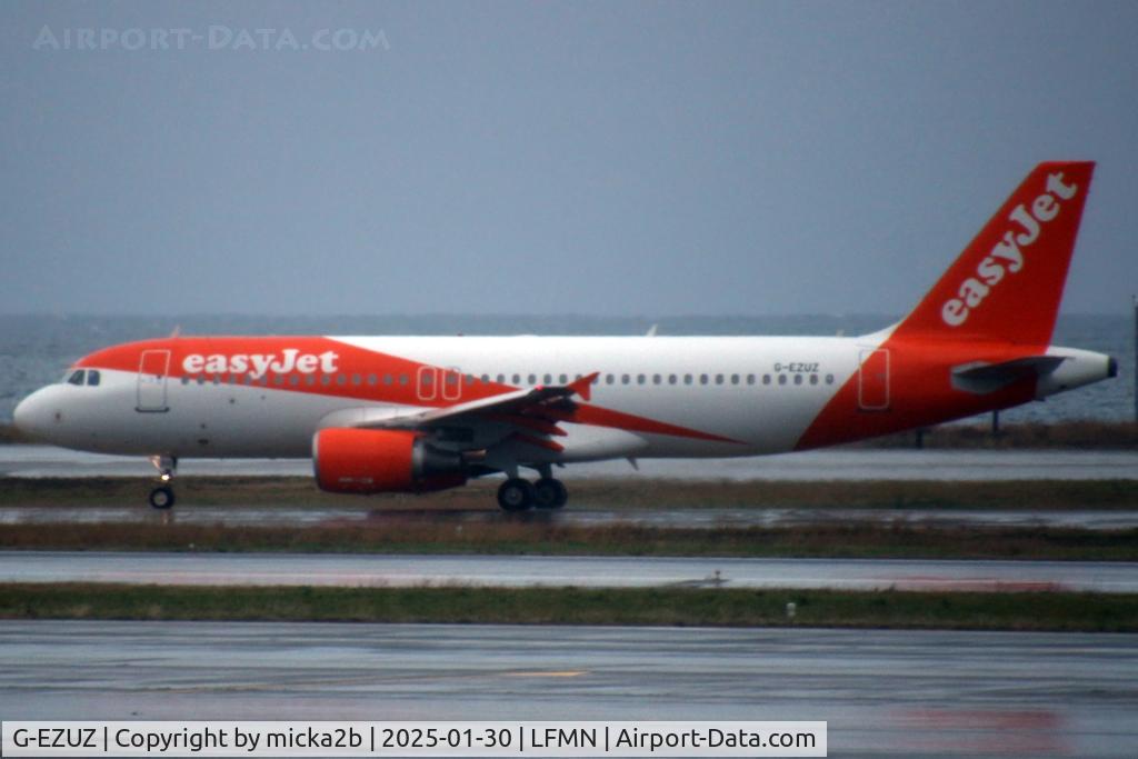 G-EZUZ, 2012 Airbus A320-214 C/N 5187, Taxiing