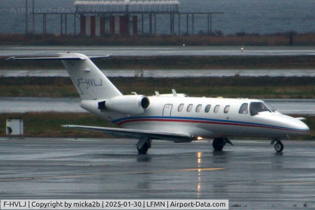 F-HVLJ, 2002 Cessna 525A CitationJet CJ2 C/N 525A-0164, Taxiing
