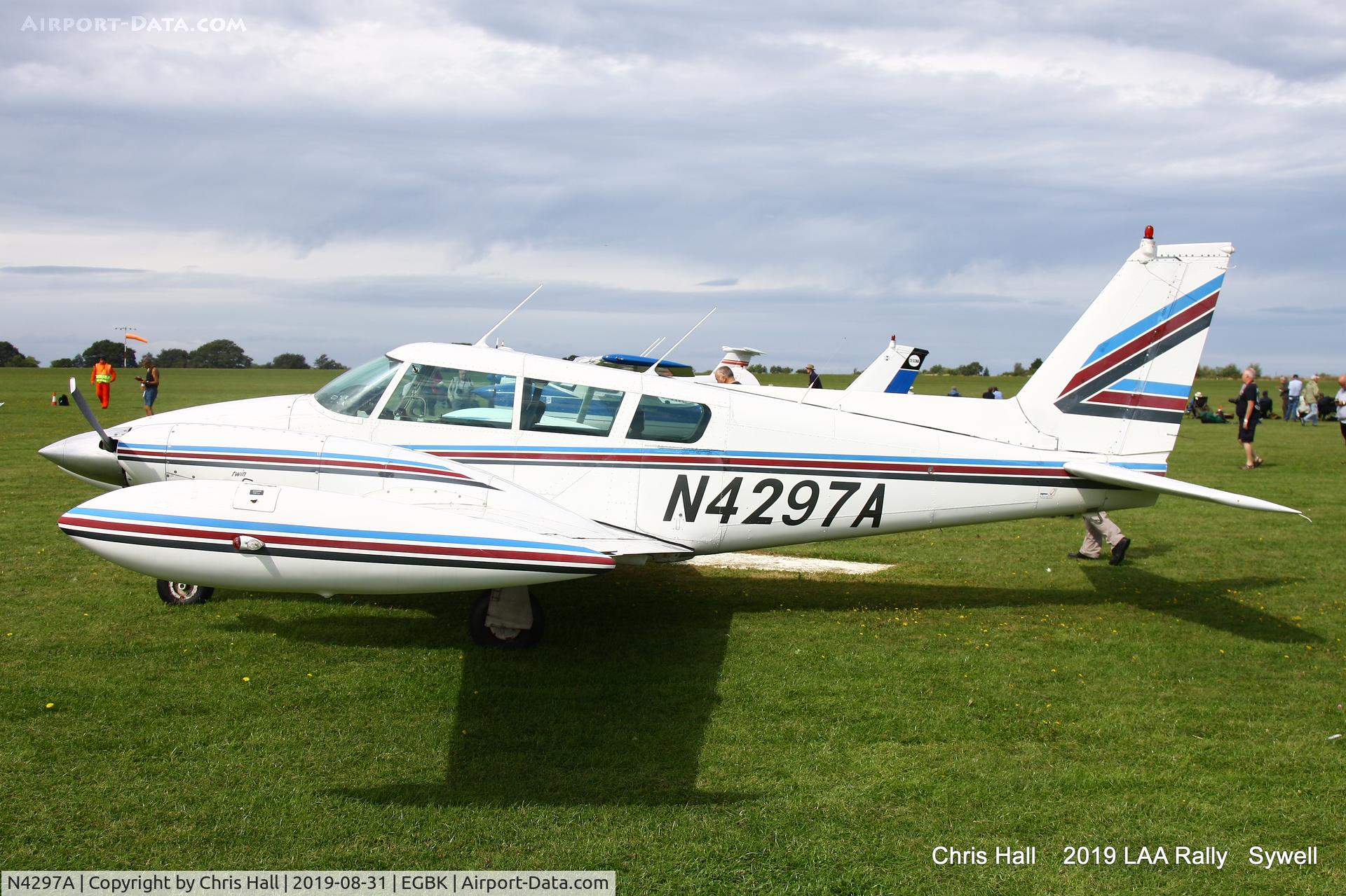 N4297A, 1971 Piper PA-39 Twin Comanche C/R C/N 39-114, 2019 LAA Rally, Sywell
