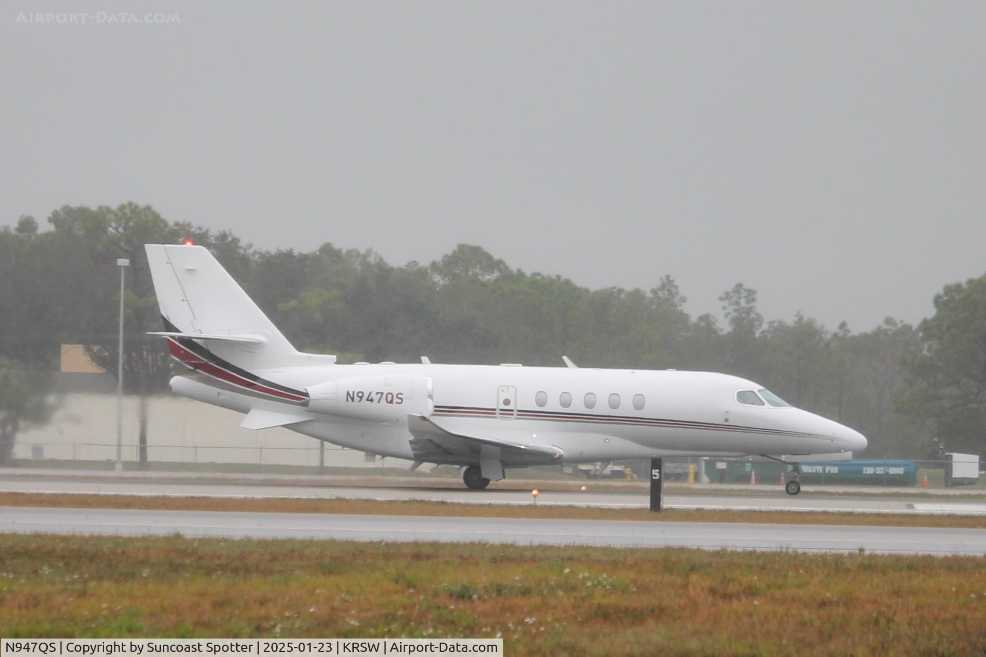 N947QS, 2024 Textron Aviation 680A C/N 680A0380, NetJets Flight 947 departs Runway 6 at Southwest Florida International Airport enroute to Omaha's Eppley Airfield