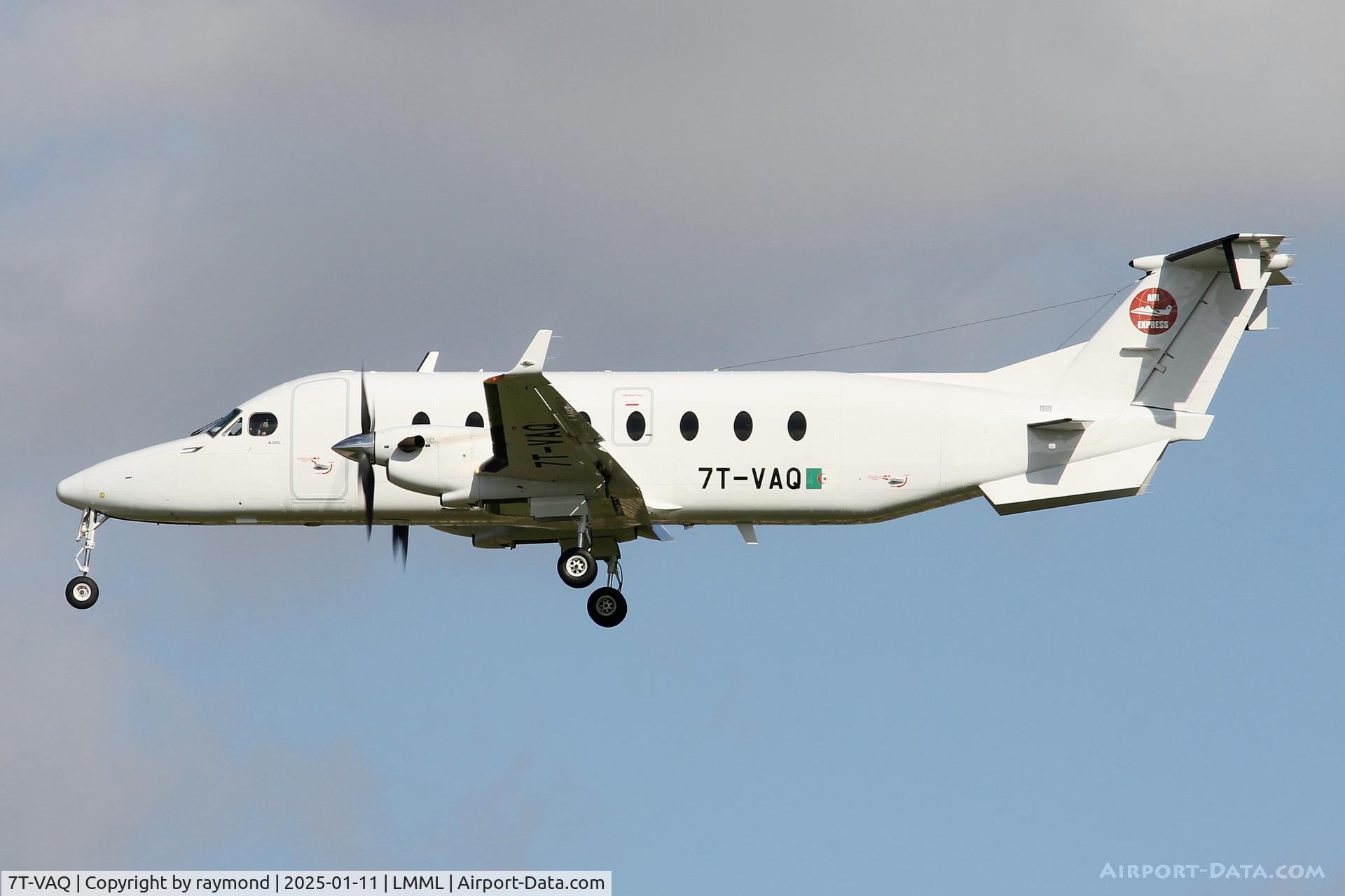 7T-VAQ, 1999 Beech 1900D C/N UE-385, Beech 1900D 7T-VAQ Air Express Algeria