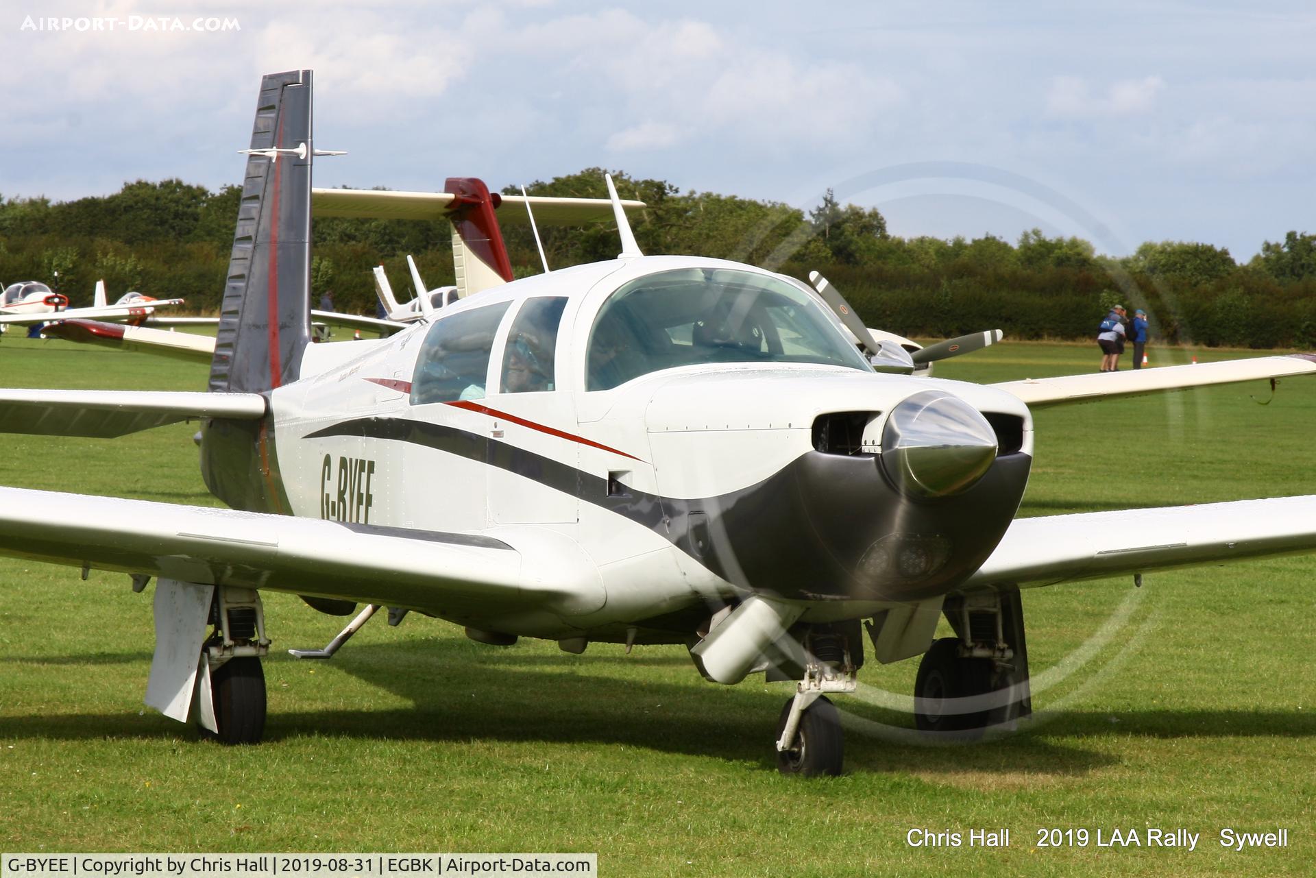 G-BYEE, 1980 Mooney M20K C/N 25-0282, 2019 LAA Rally, Sywell