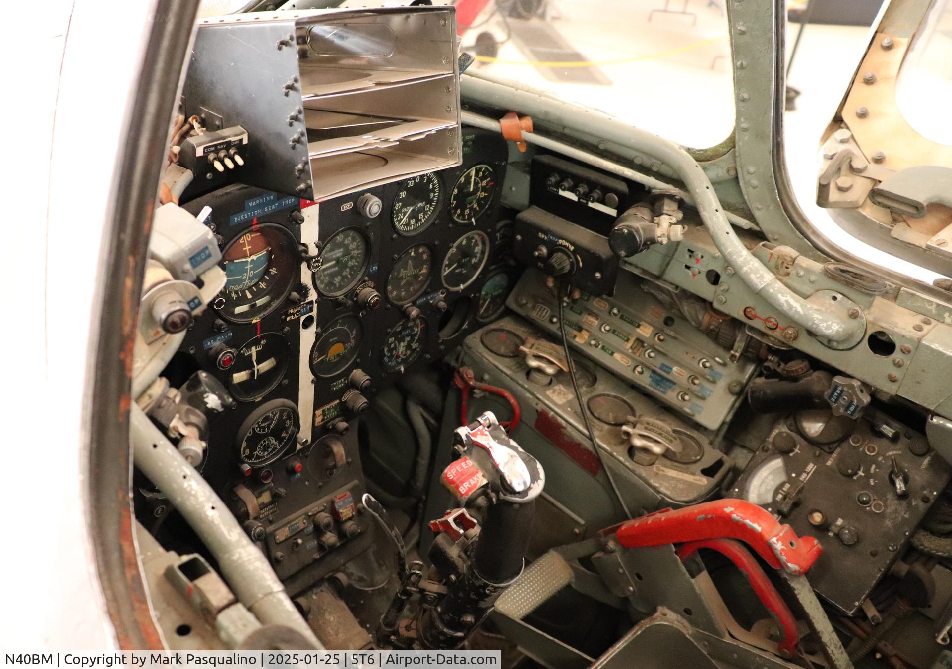 N40BM, 1953 Mikoyan-Gurevich MIG 15 C/N 1A06040, MiG 15