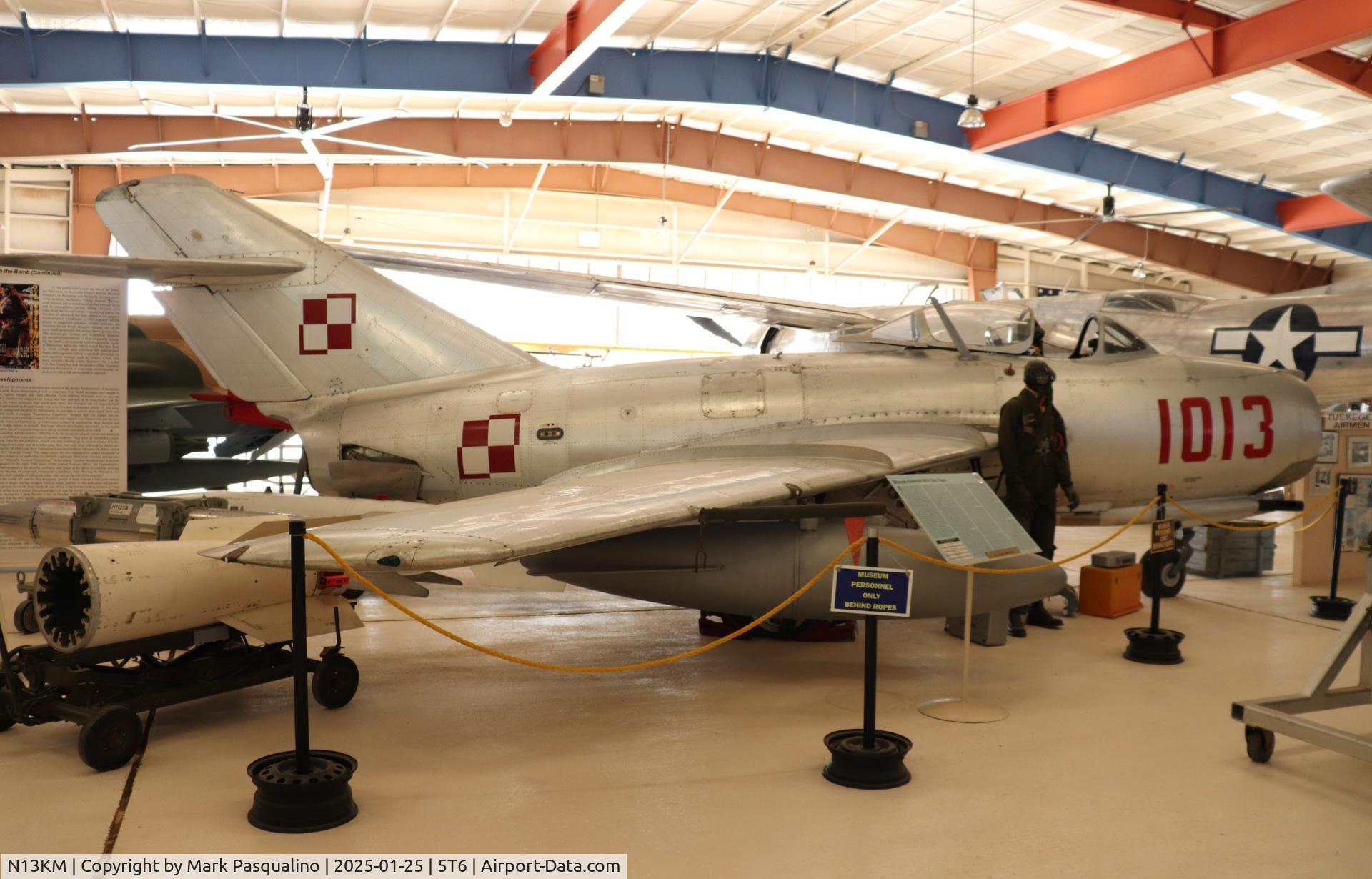 N13KM, PZL-Mielec Lim-2 (MiG-15bis) C/N 1B01013, PZL-Mielec Lim-2