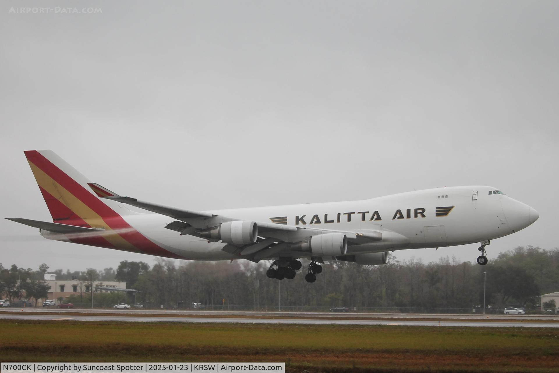 N700CK, 1997 Boeing 747-4R7F/SCD C/N 25868, Kalitta Flight 625 arrives on Runway 6 at Southwest Florida International Airport following a weather diversion on a flight from Ted Stevens Anchorage International Airport to Miami International Airport