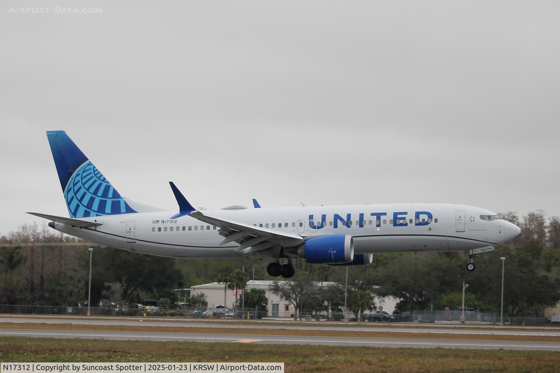 N17312, 2019 Boeing 737-8 MAX C/N 64609, United Flight 2601 arrives on Runway 6 at Southwest Florida International Airport following flight from Denver International Airport