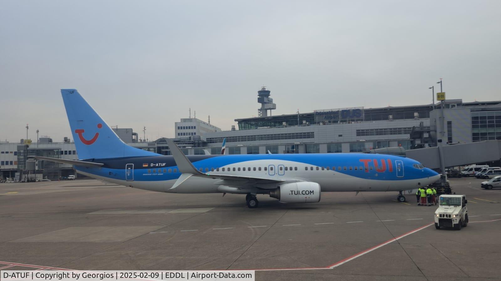 D-ATUF, 2006 Boeing 737-8K5 C/N 34687, DUS AIRPORT