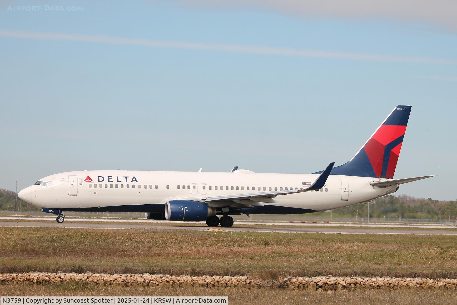 N3759, 2001 Boeing 737-832 C/N 30815, Delta Flight 1101 taxis at Southwest Florida International Airport prior to flight to LaGuardia Airport
