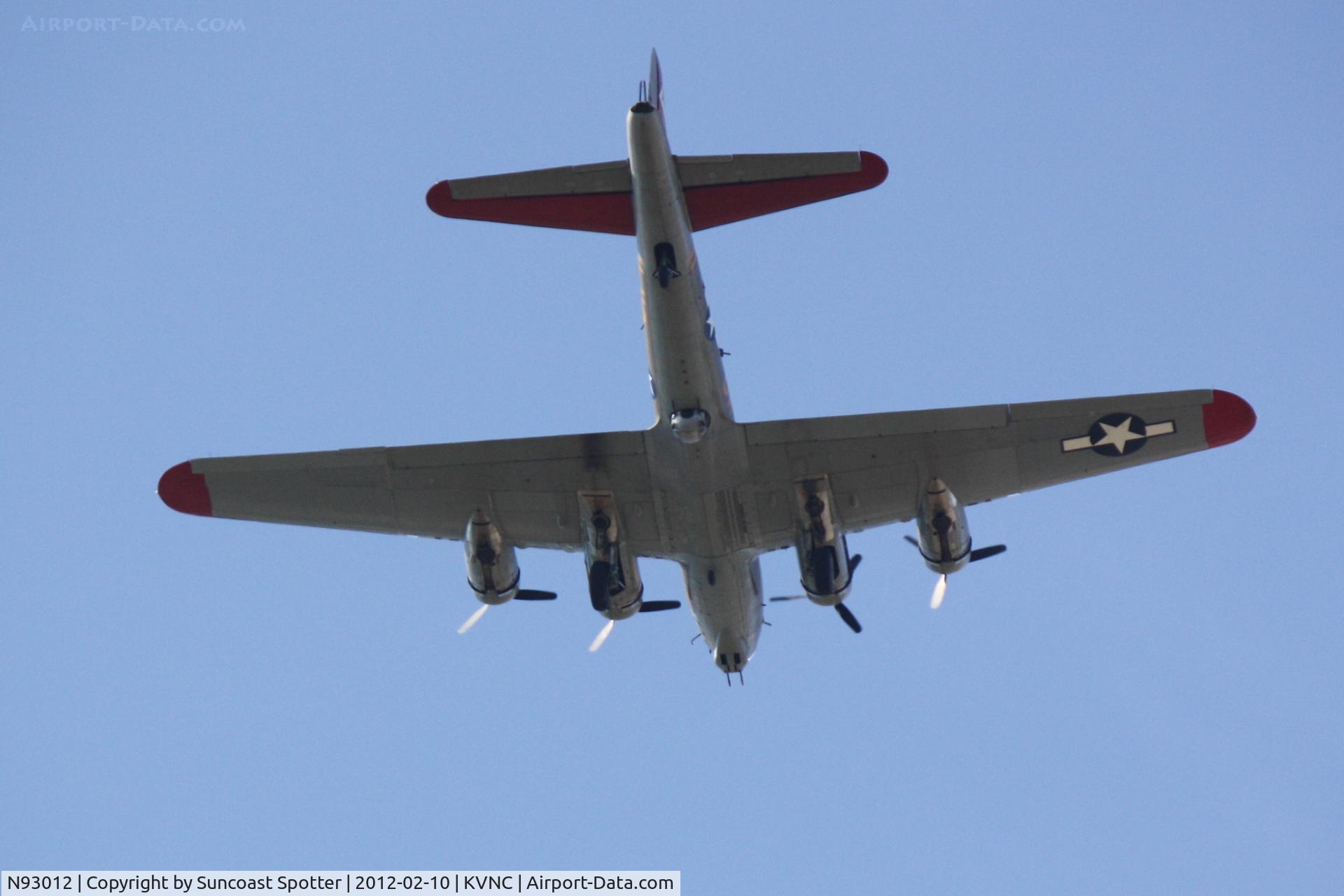 N93012, 1944 Boeing B-17G-30-BO Flying Fortress C/N 32264, Nine-O-Nine flies into Venice Municipal Airport for the Venice Warbirds Show