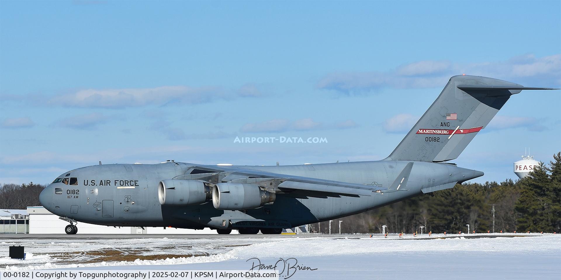 00-0182, 2000 Boeing C-17A Globemaster III C/N P-82, REACH860