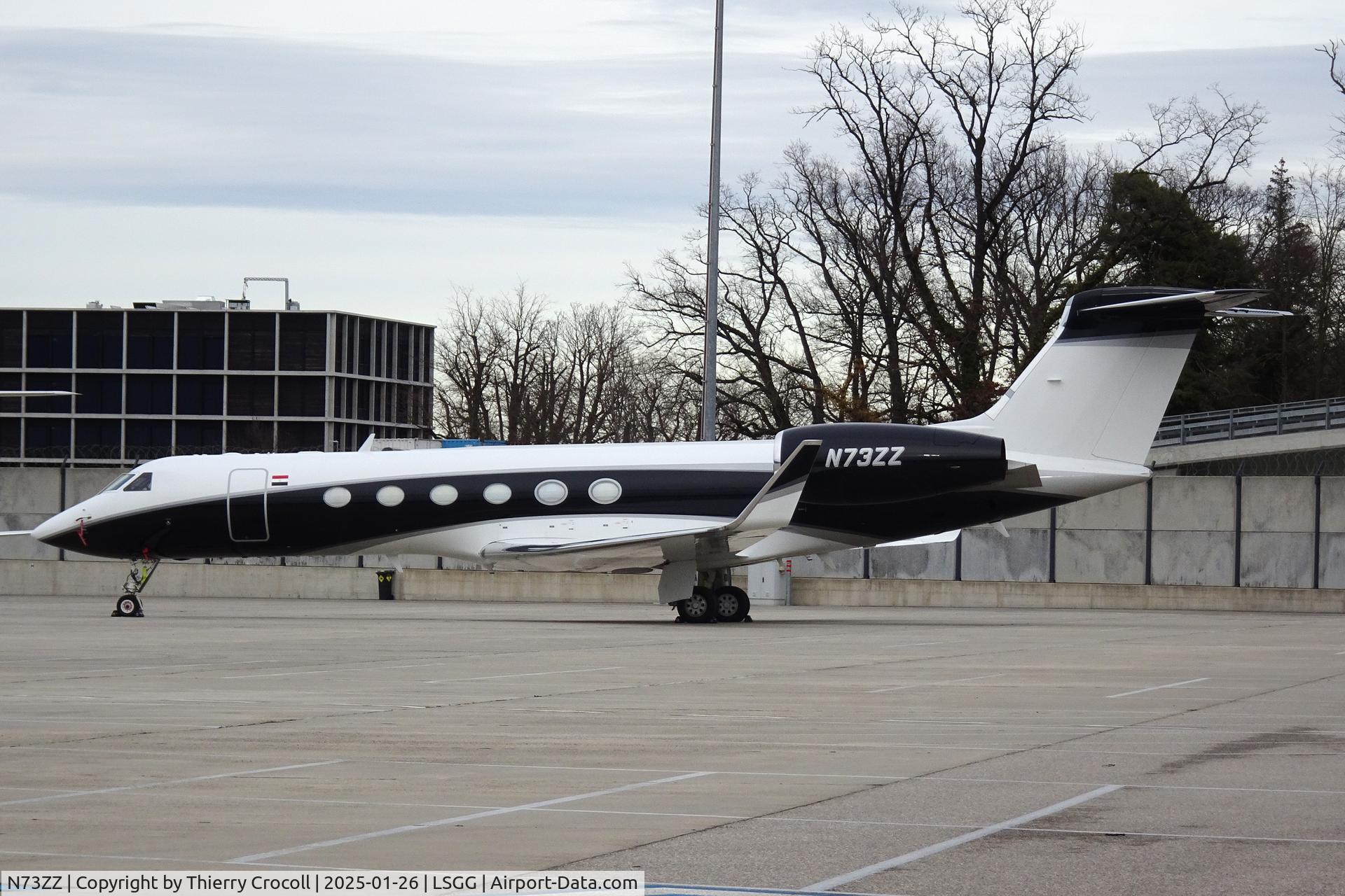 N73ZZ, 2000 Gulfstream Aerospace G-V C/N 593, Parked at Geneva Airport (Switzerland)