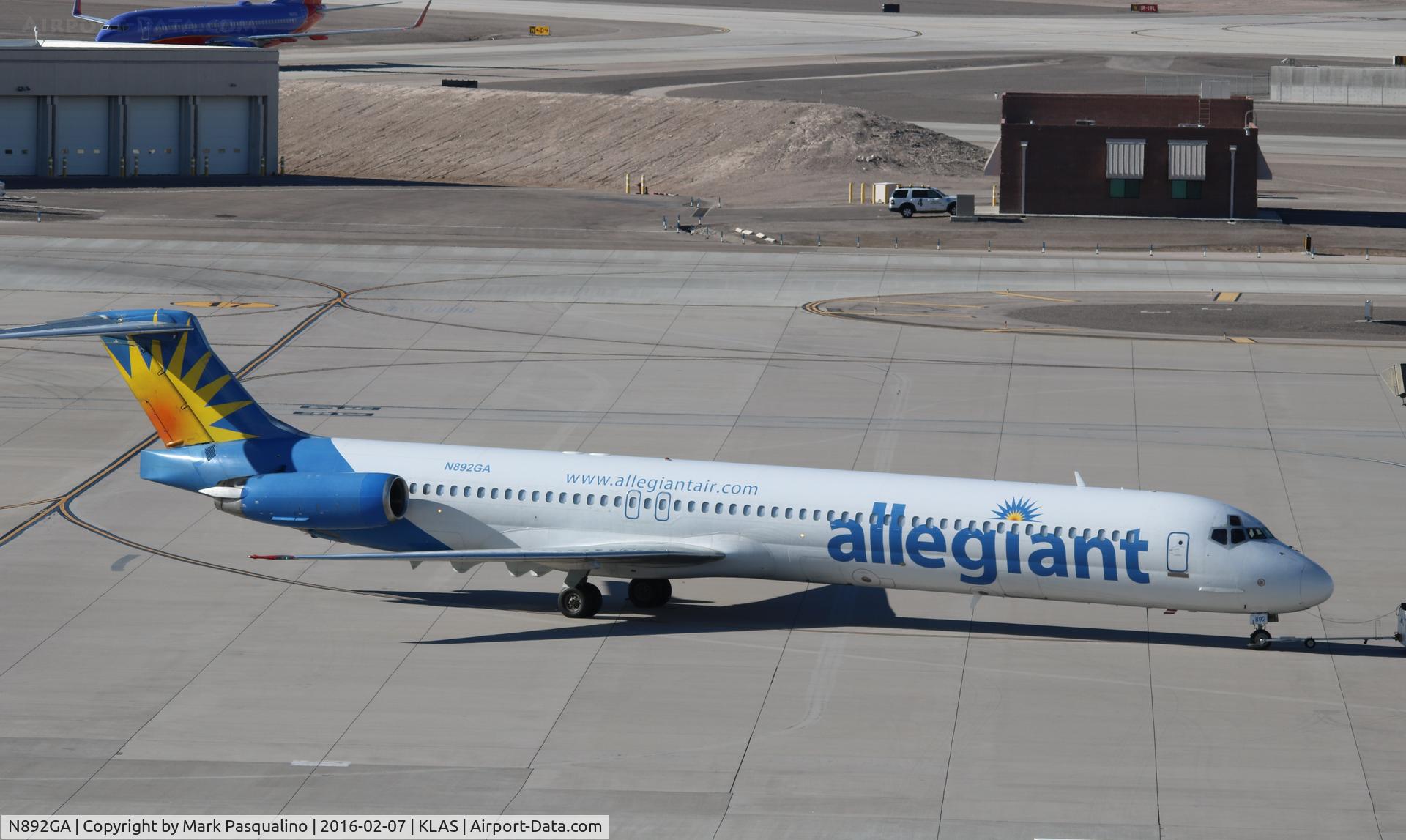 N892GA, 1989 McDonnell Douglas MD-83 (DC-9-83) C/N 49826, McDonnell Douglas MD-83
