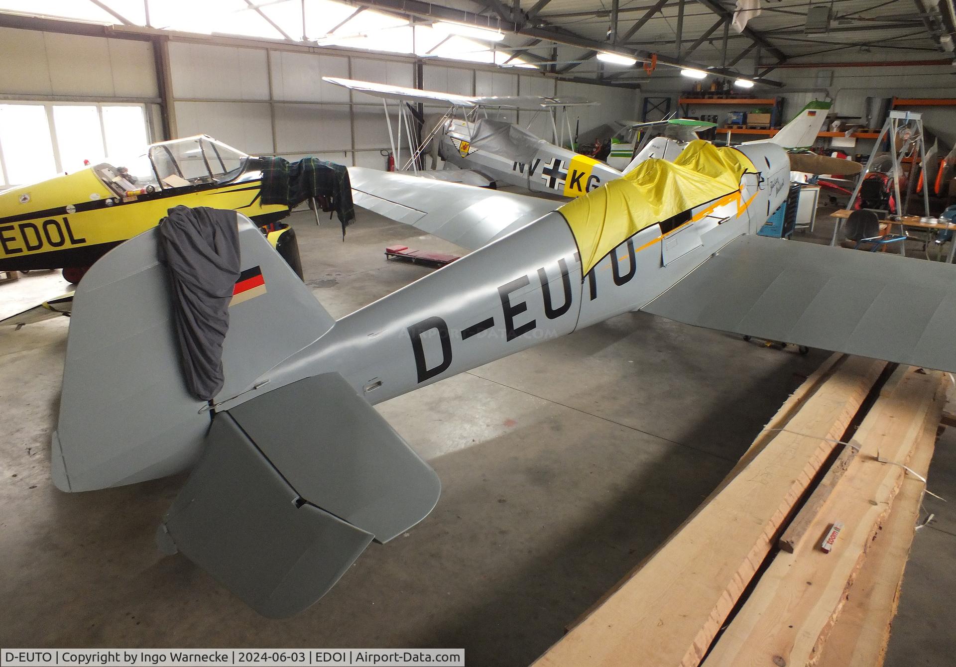 D-EUTO, 1939 Bucker Bu-180B Student C/N 2115, Bücker Bü 180B Student undergoing maintenance at Bienenfarm airfield (home of part of the collection of Quax, association for the promotion of historic aircraft e.V.), Paulinenaue