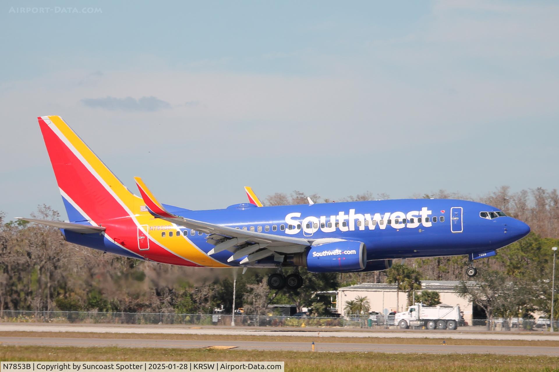 N7853B, 2001 Boeing 737-7Q8 C/N 30707, Southwest Flight 1351 arrives on Runway 6 at Southwest Florida International Airport following flight from Chicago-Midway International Airport
