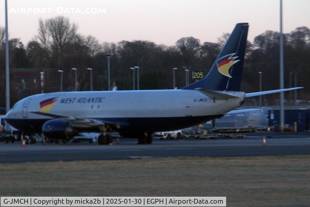 G-JMCH, 1992 Boeing 737-476 C/N 24439, Parked